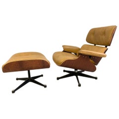 Vintage Charles & Ray Eames Rosewood Lounge Chair