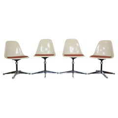 Charles & Ray Eames Set Of 4 Contract Base Chairs For Herman Miller, 1960