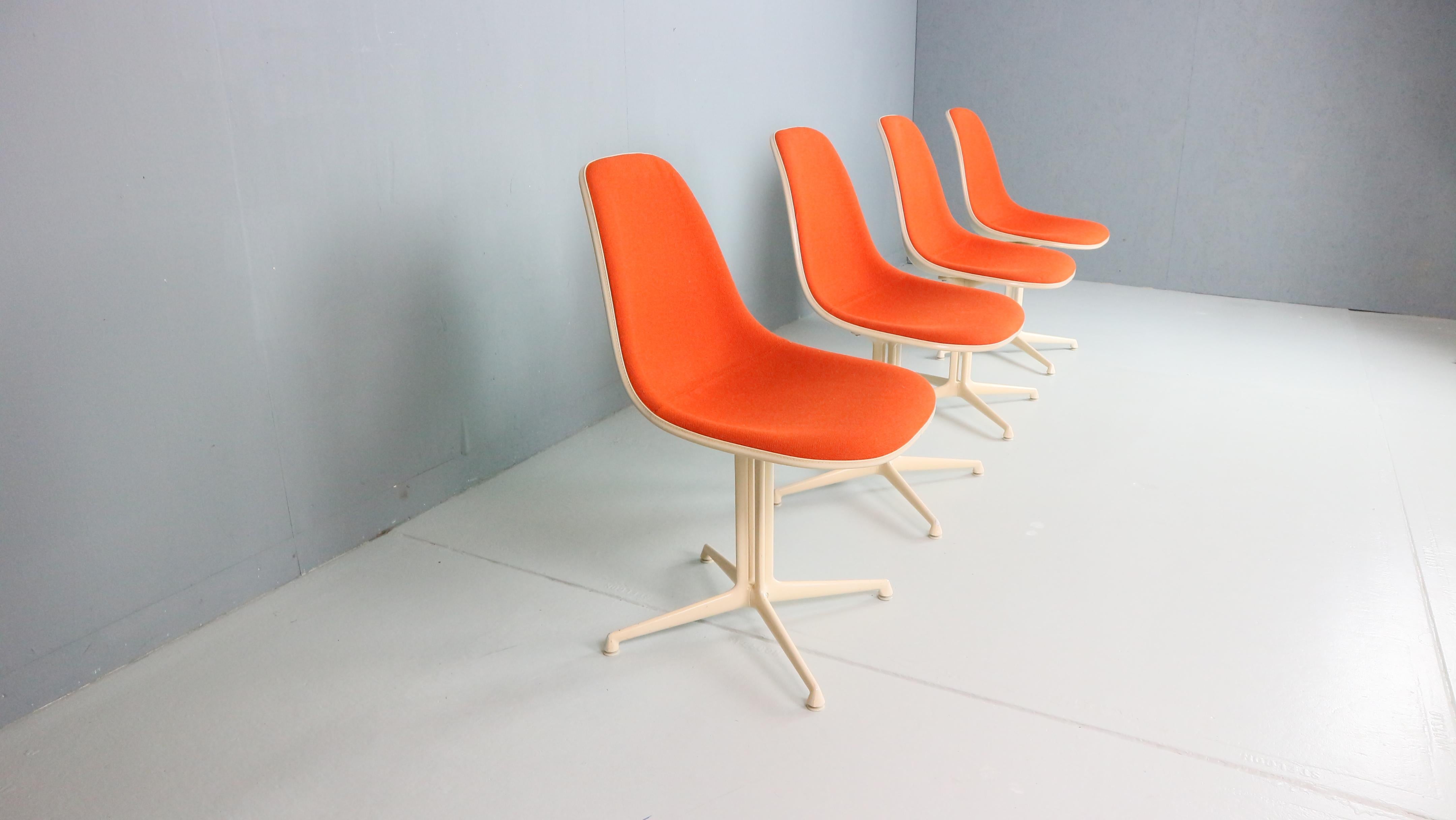 Charles & Ray Eames Set of 4 Orange 