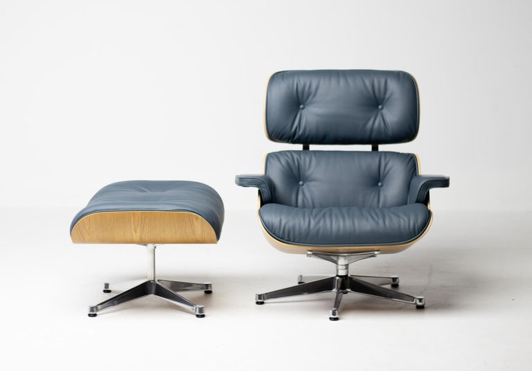 Charles & Ray Eames Smoke Blue Leather 670/671 Lounge Chair and Ottoman 2