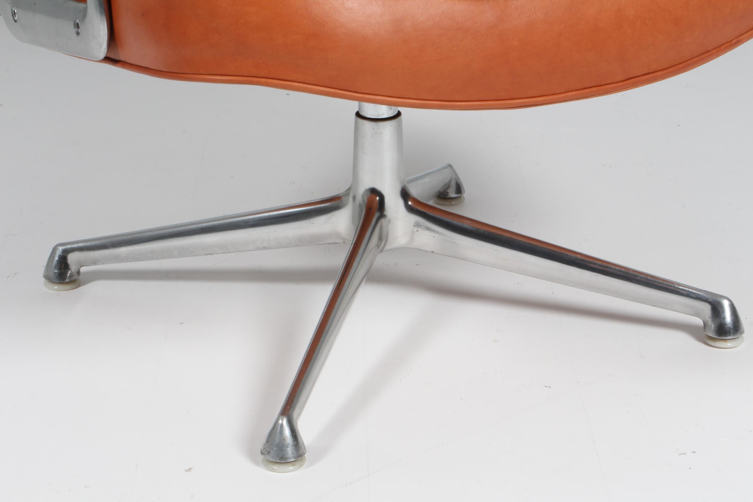 American Charles & Ray Eames Time Life Lobby Chair