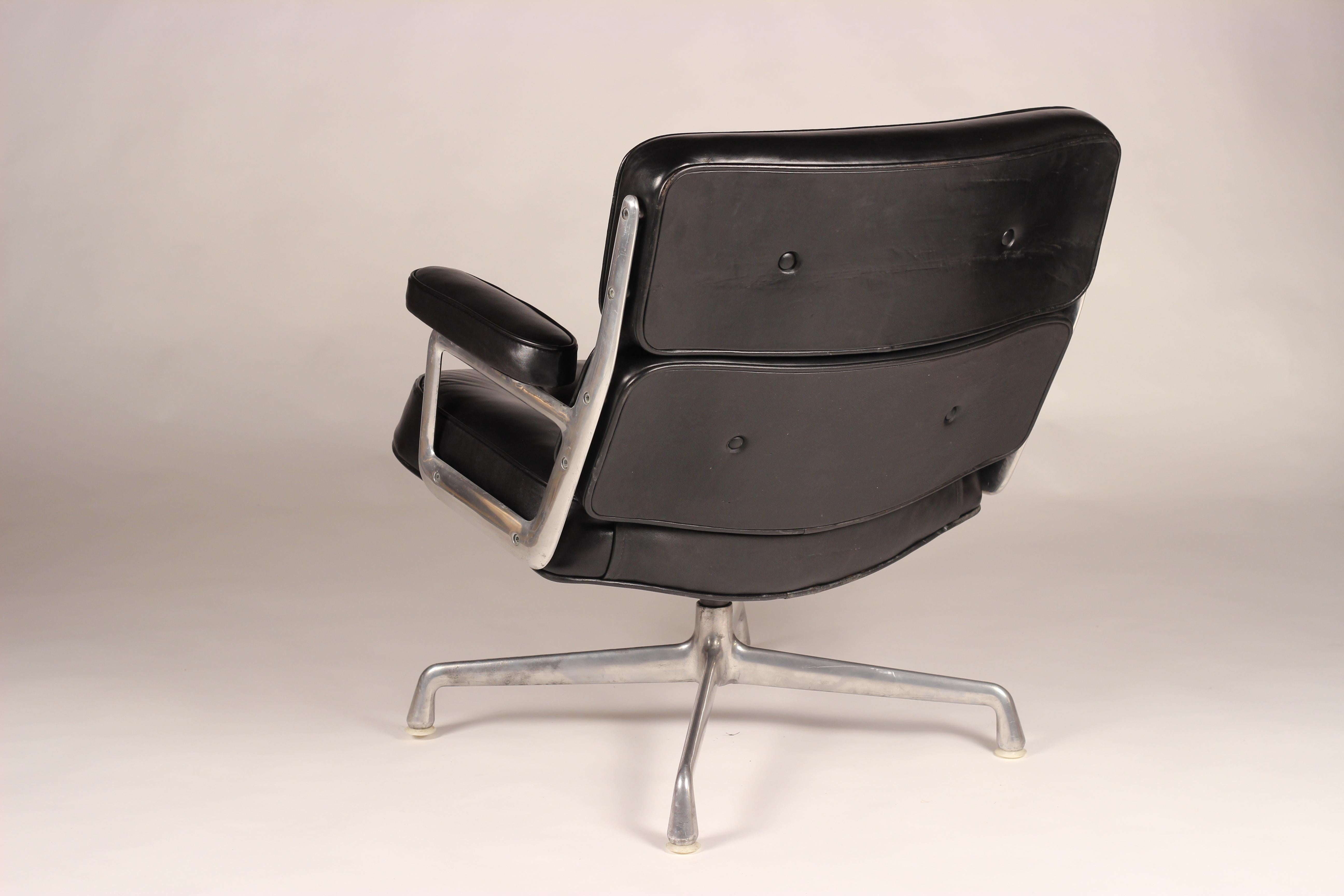 Cast Charles & Ray Eames Time Life Lobby Chair