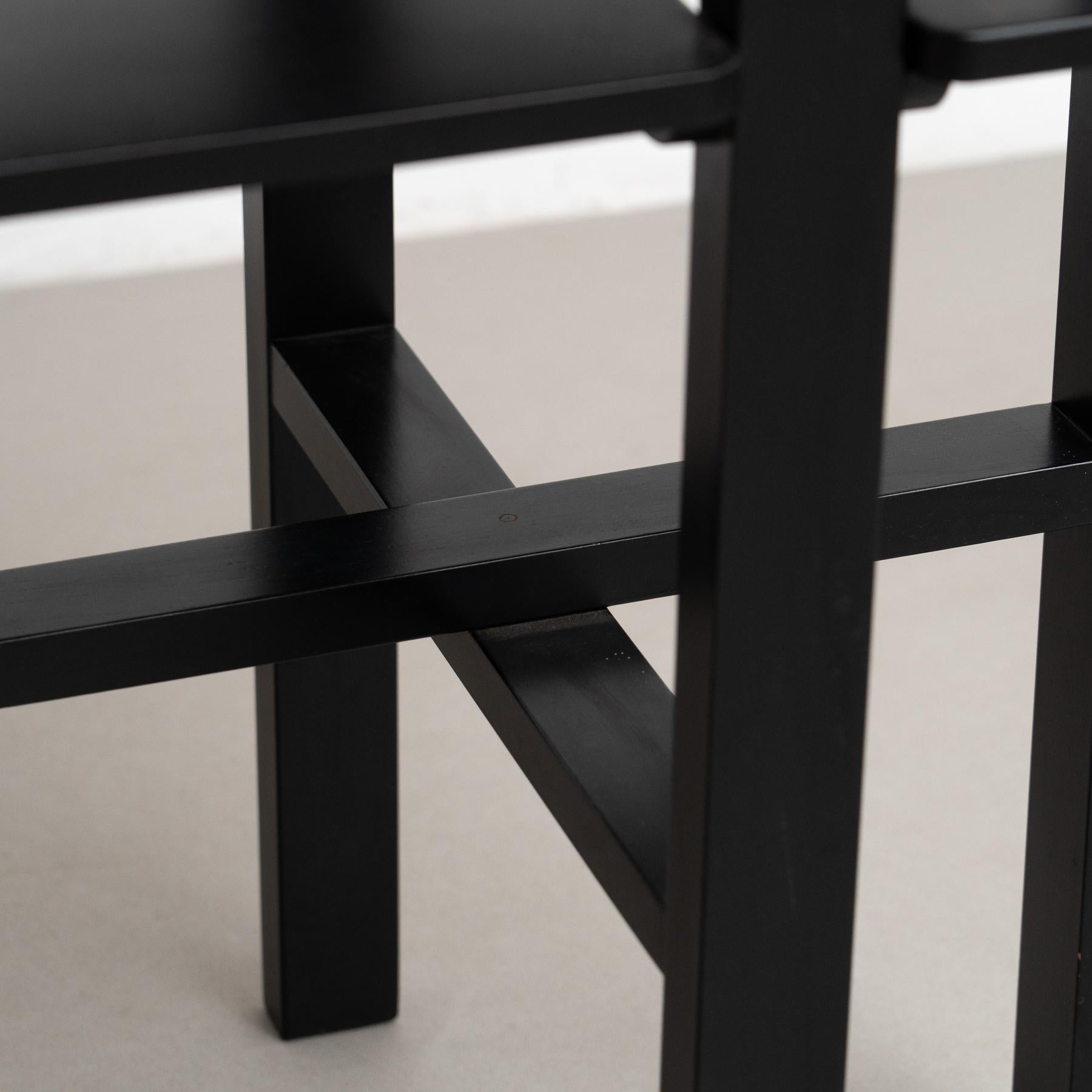 Table d'appoint Domino laquée noire de Charles Rennie Mackintosh, vers 1970 en vente 2