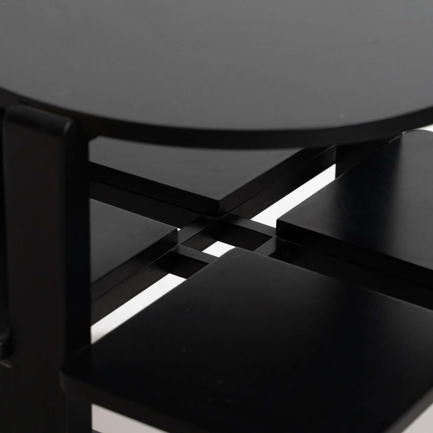 Table d'appoint Domino laquée noire de Charles Rennie Mackintosh, vers 1970 en vente 2