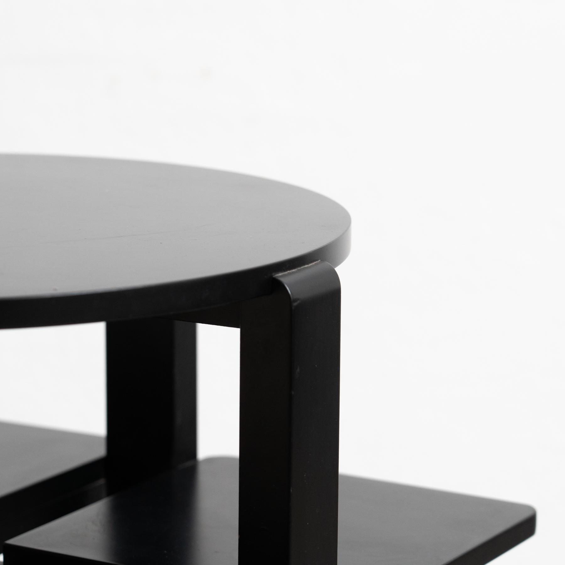 Table d'appoint Domino laquée noire de Charles Rennie Mackintosh, vers 1970 Bon état - En vente à Barcelona, Barcelona