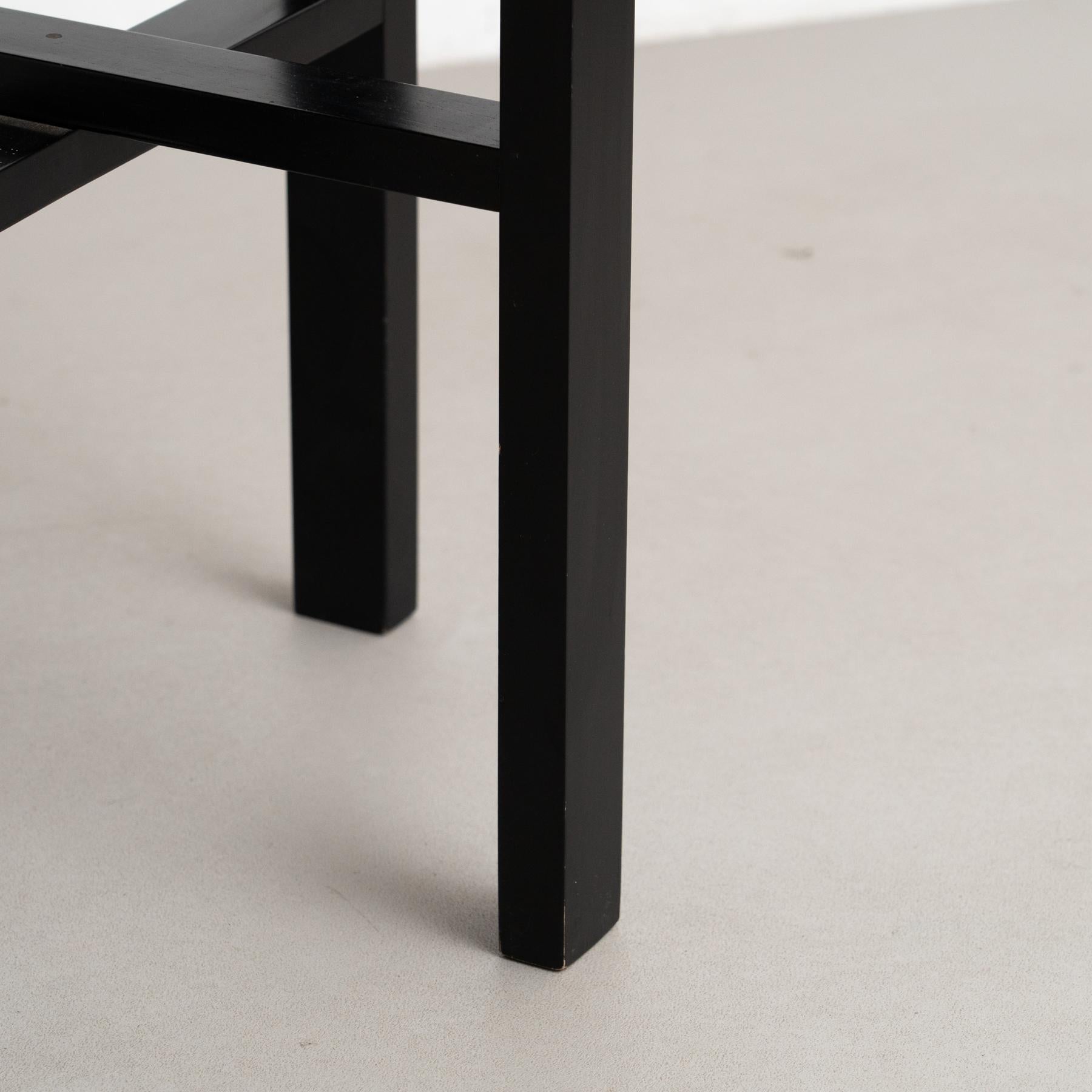 Fin du 20e siècle Table d'appoint Domino laquée noire de Charles Rennie Mackintosh, vers 1970 en vente