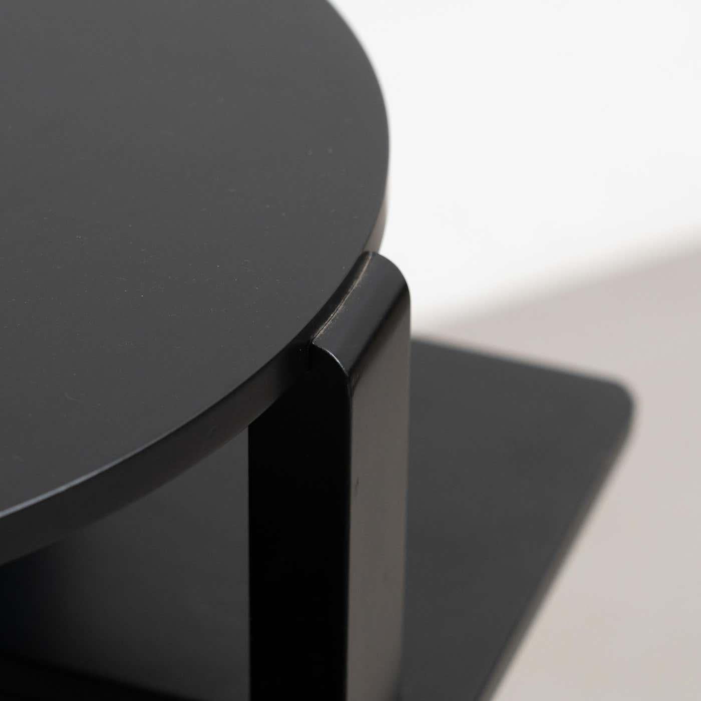 Fin du 20e siècle Table d'appoint Domino laquée noire de Charles Rennie Mackintosh, vers 1970 en vente