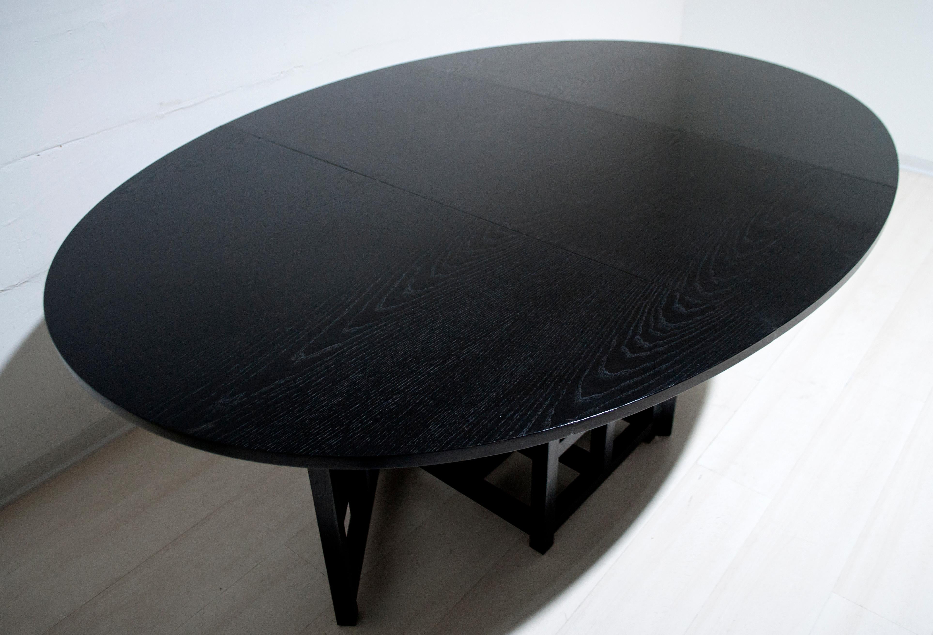 Charles Rennie Mackintosh Black Stained Ash Folding Table DS.1 by Cassina, 1975 In Good Condition In Puglia, Puglia