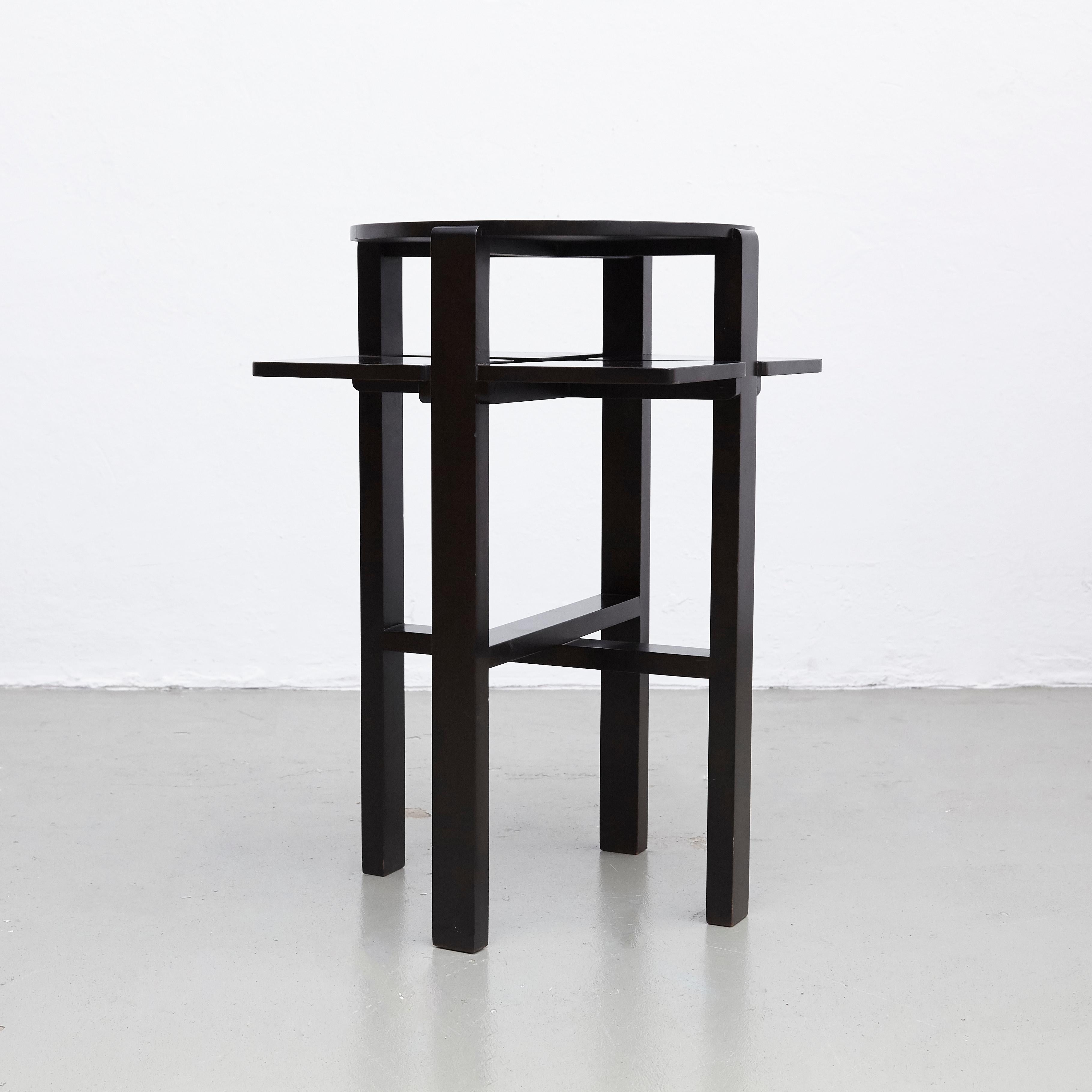 Side table designed by Charles Rennie Mackintosh in 1911.
Manufactured by BD, circa 1970.
Black lacquered solid beechwood

In good original condition, with minor wear consistent with age and use, preserving a beautiful patina.

Charles Rennie