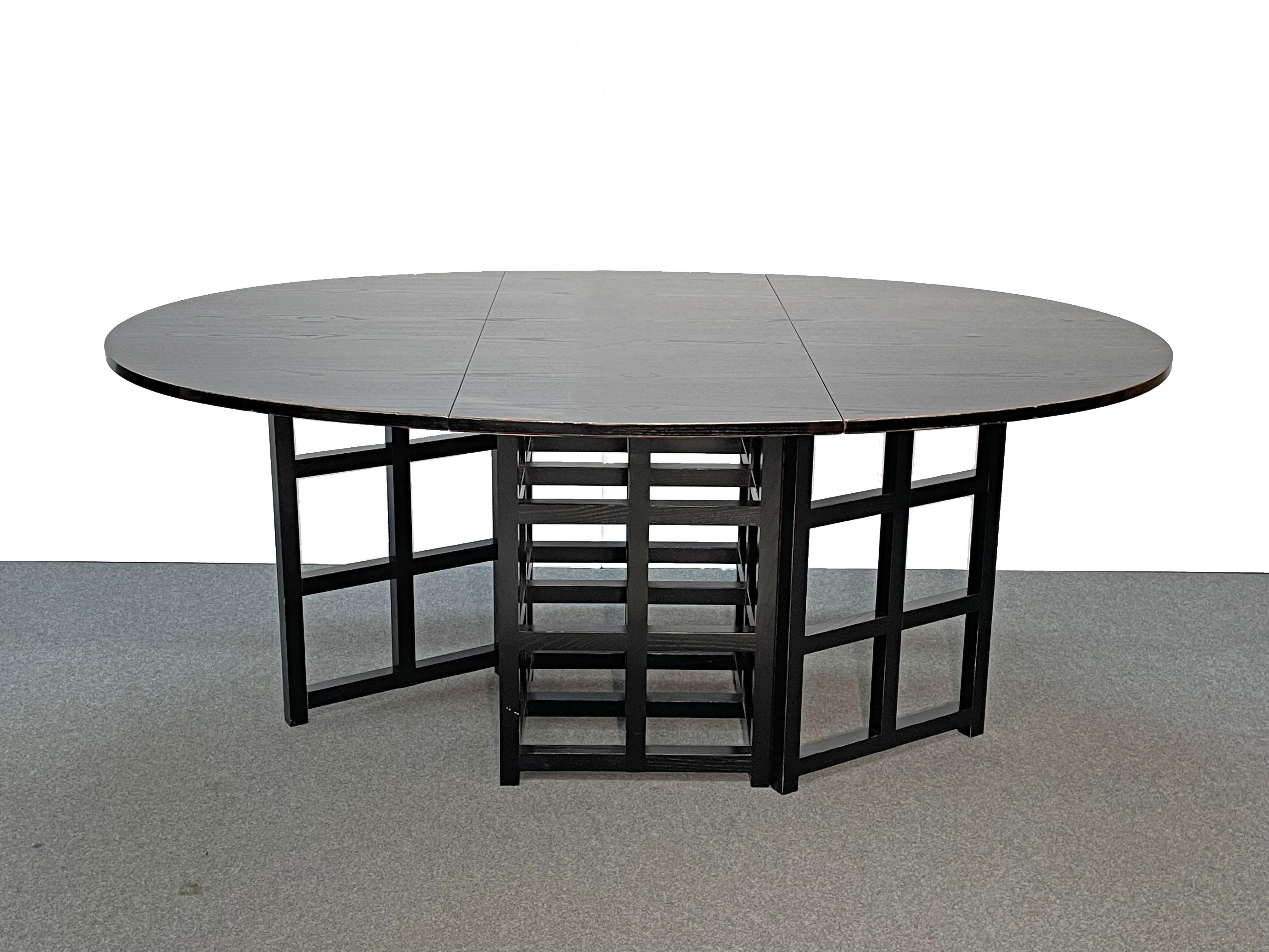 Charles Rennie Mackintosh Ebonized Ash Folding Oval Table DS1, 1970s 7