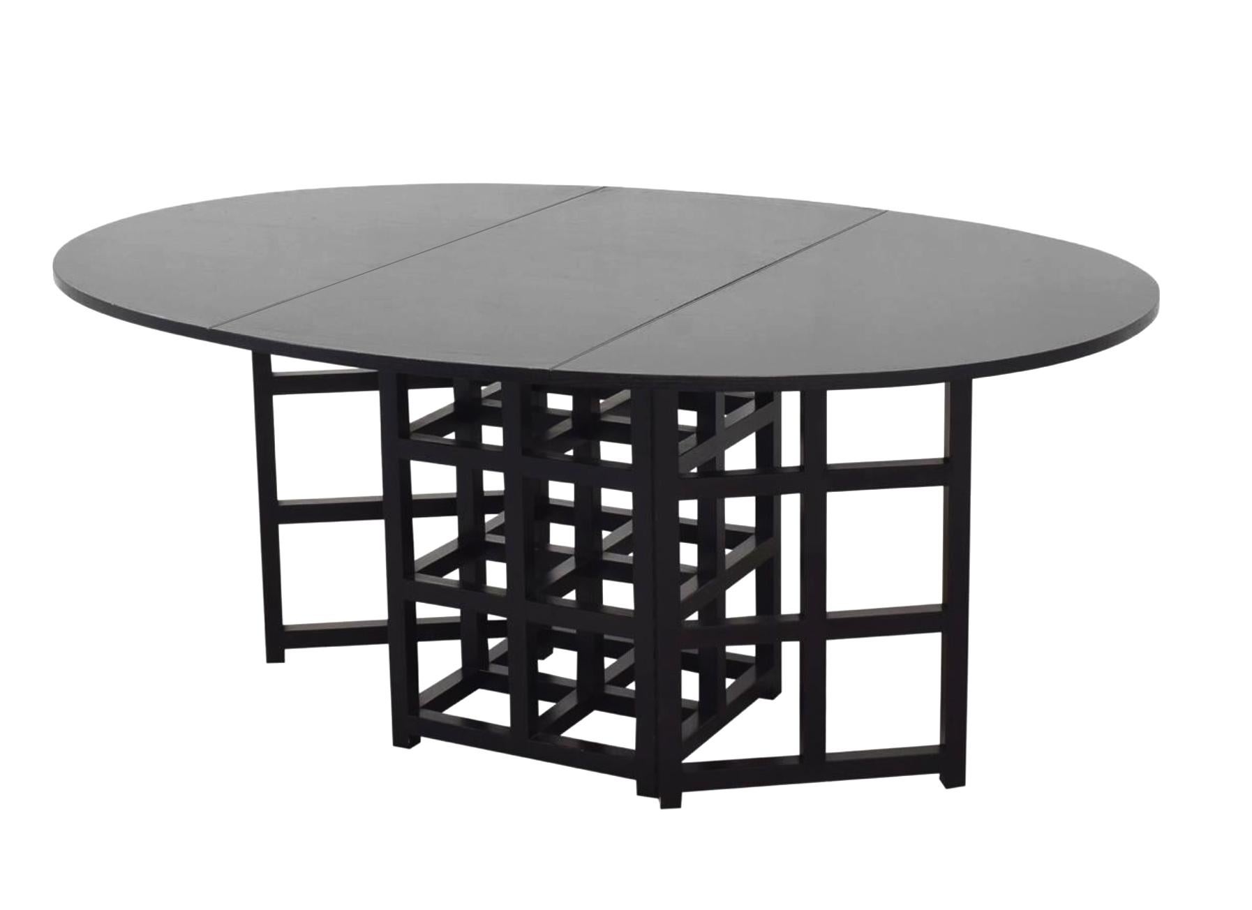 Charles Rennie Mackintosh ebonized ash folding oval table DS.1 Alivar, 1970s Prestigious, oval table in black colored ash with two hinged, folding sides, model: 322 D.S.1, a design by the Scottish designer Charles Rennie Mackintosh dating from 1918,