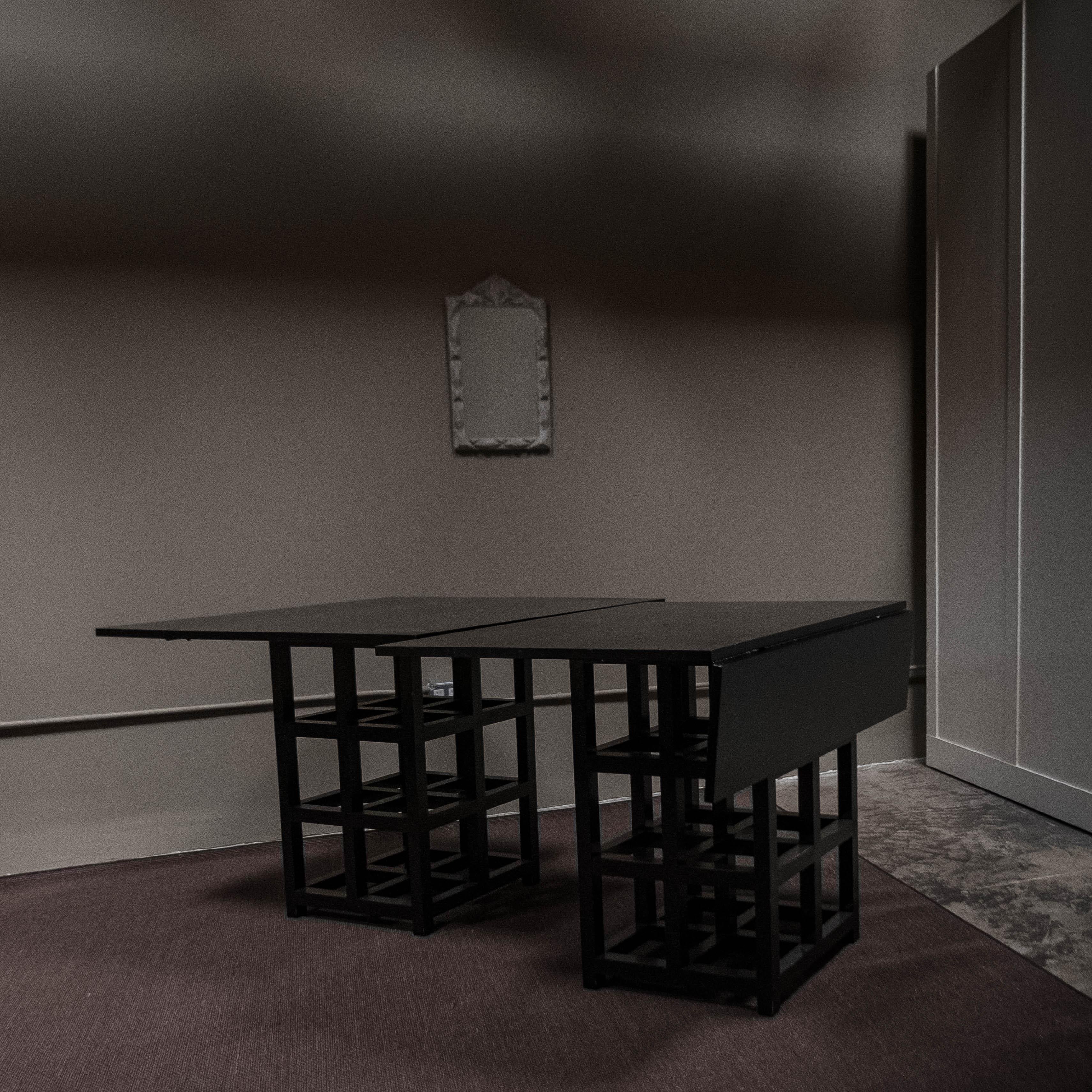 Esszimmer-Set von 6, Charles Rennie Mackintosh für Cassina im Zustand „Relativ gut“ im Angebot in Los Angeles, CA