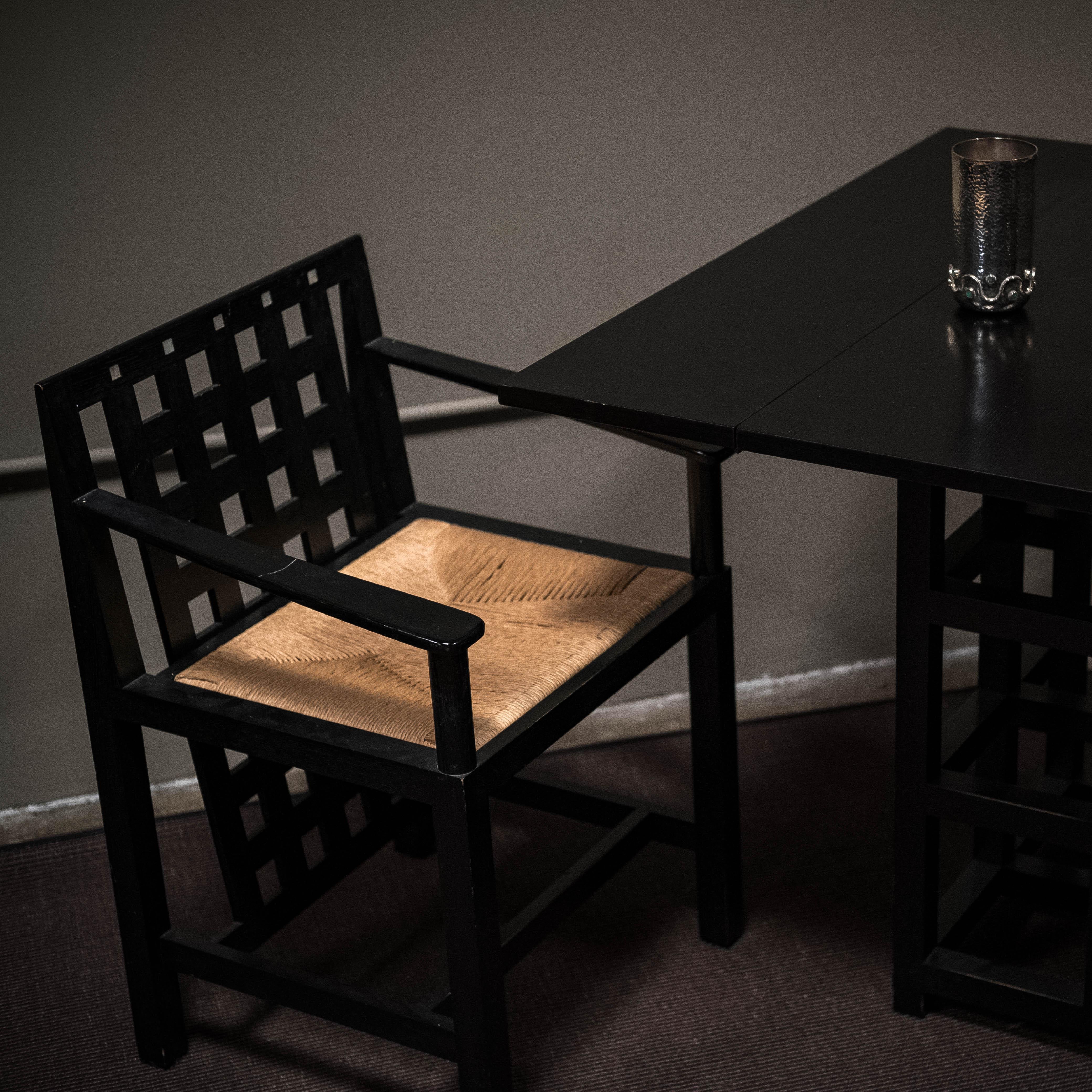 Esszimmer-Set von 6, Charles Rennie Mackintosh für Cassina (20. Jahrhundert) im Angebot