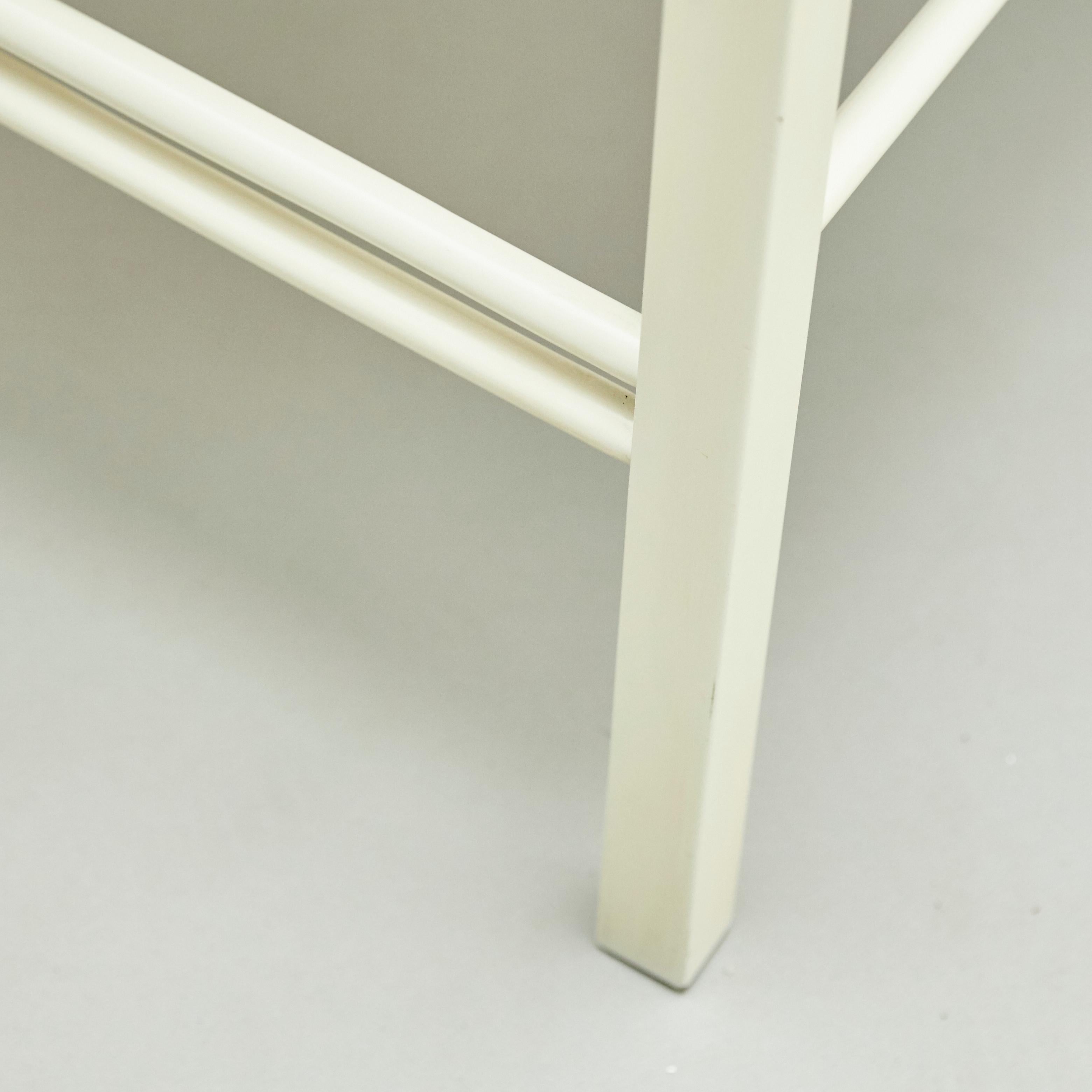 Charles Rennie Mackintosh Weiß lackierter Stuhl, um 1970 1