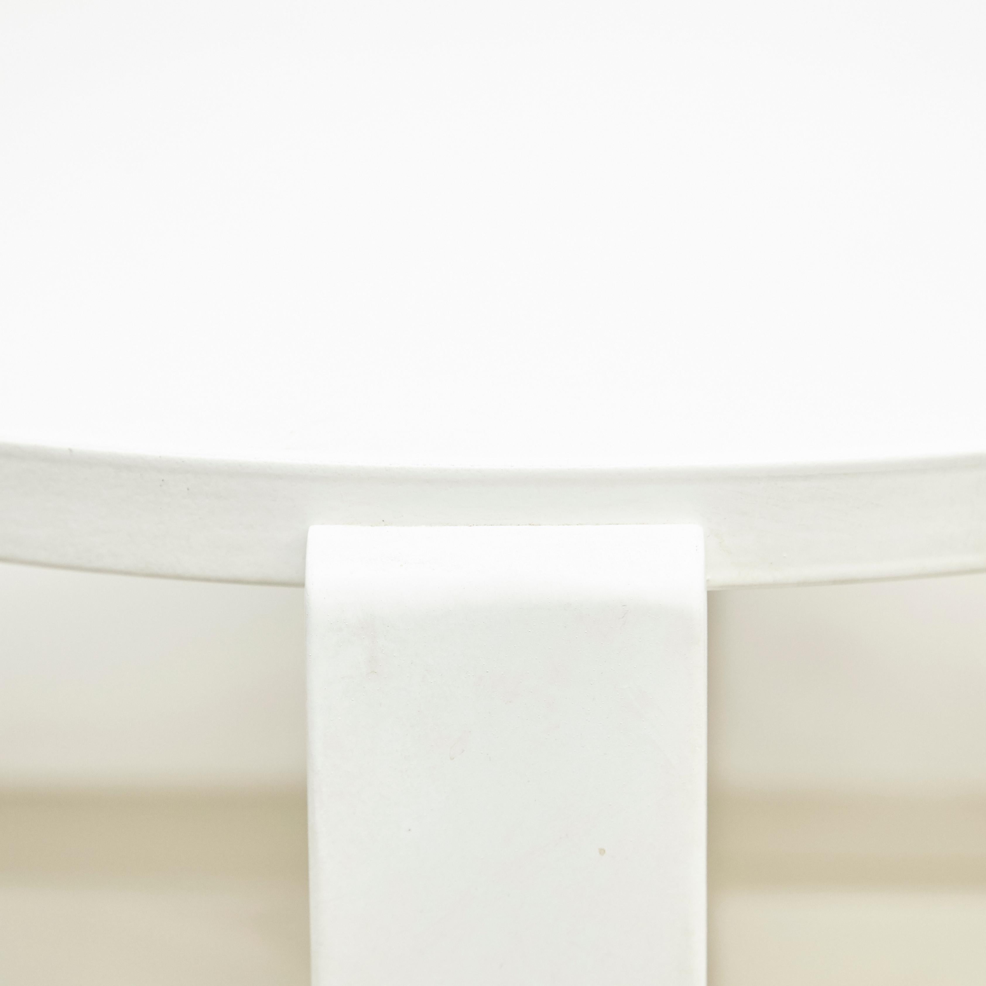 Charles Rennie Mackintosh White Lacquered Domino Side Table, circa 1970 4