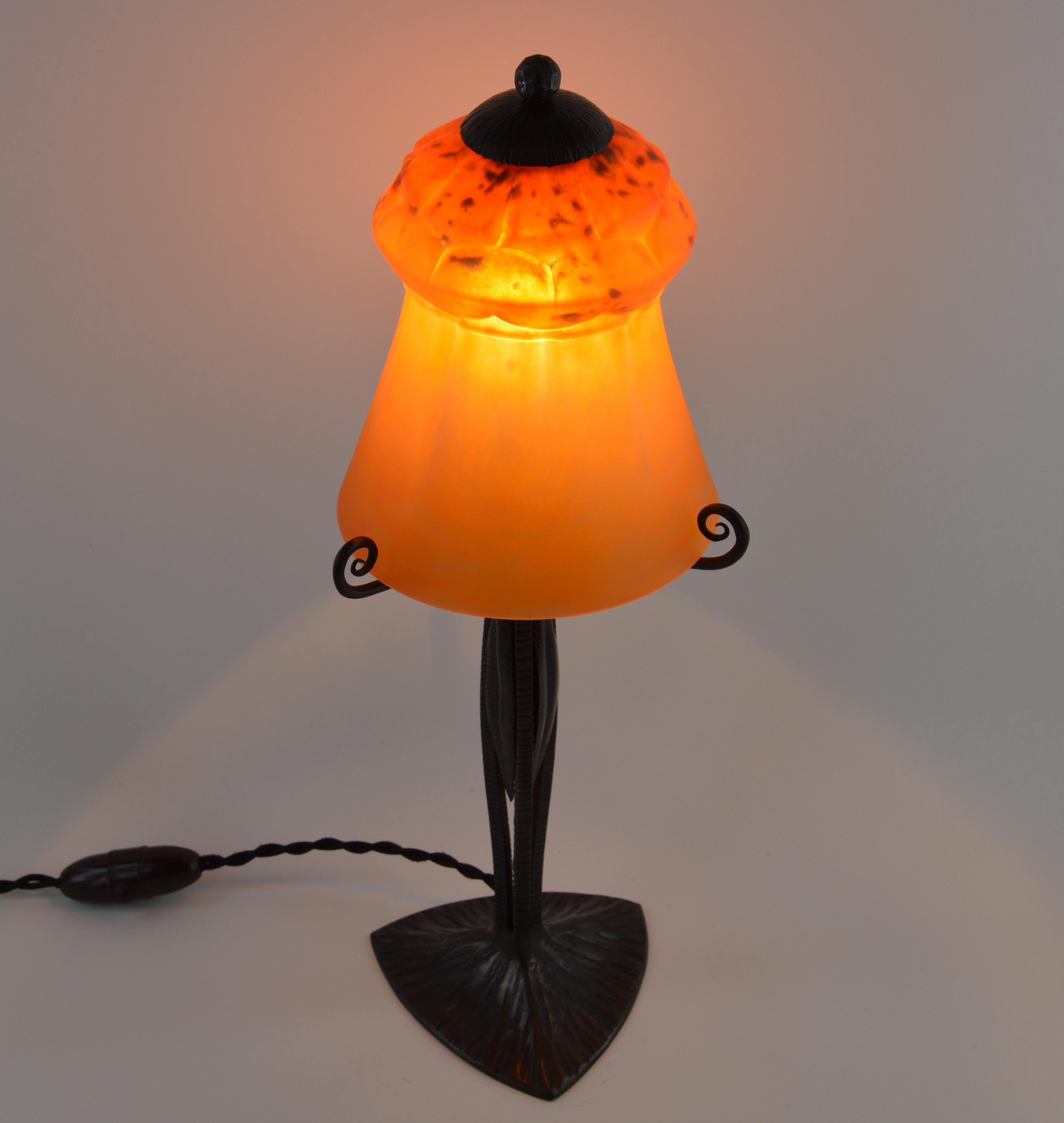 Glass Charles Schneider and Henri Fournet Rare French Art Deco Table Lamp, 1925 For Sale