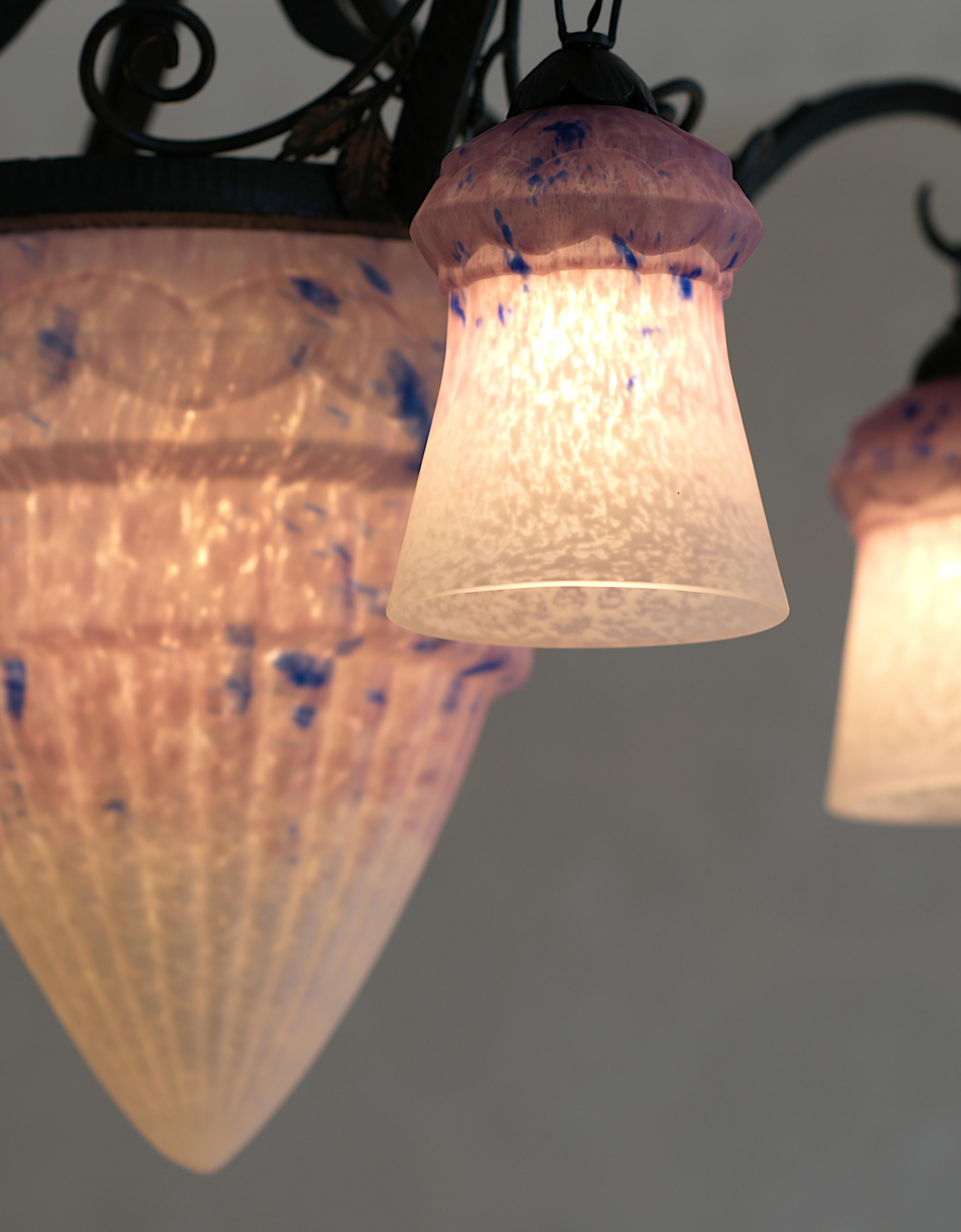 Lampadario Charles Schneider, 1920 in vendita 7