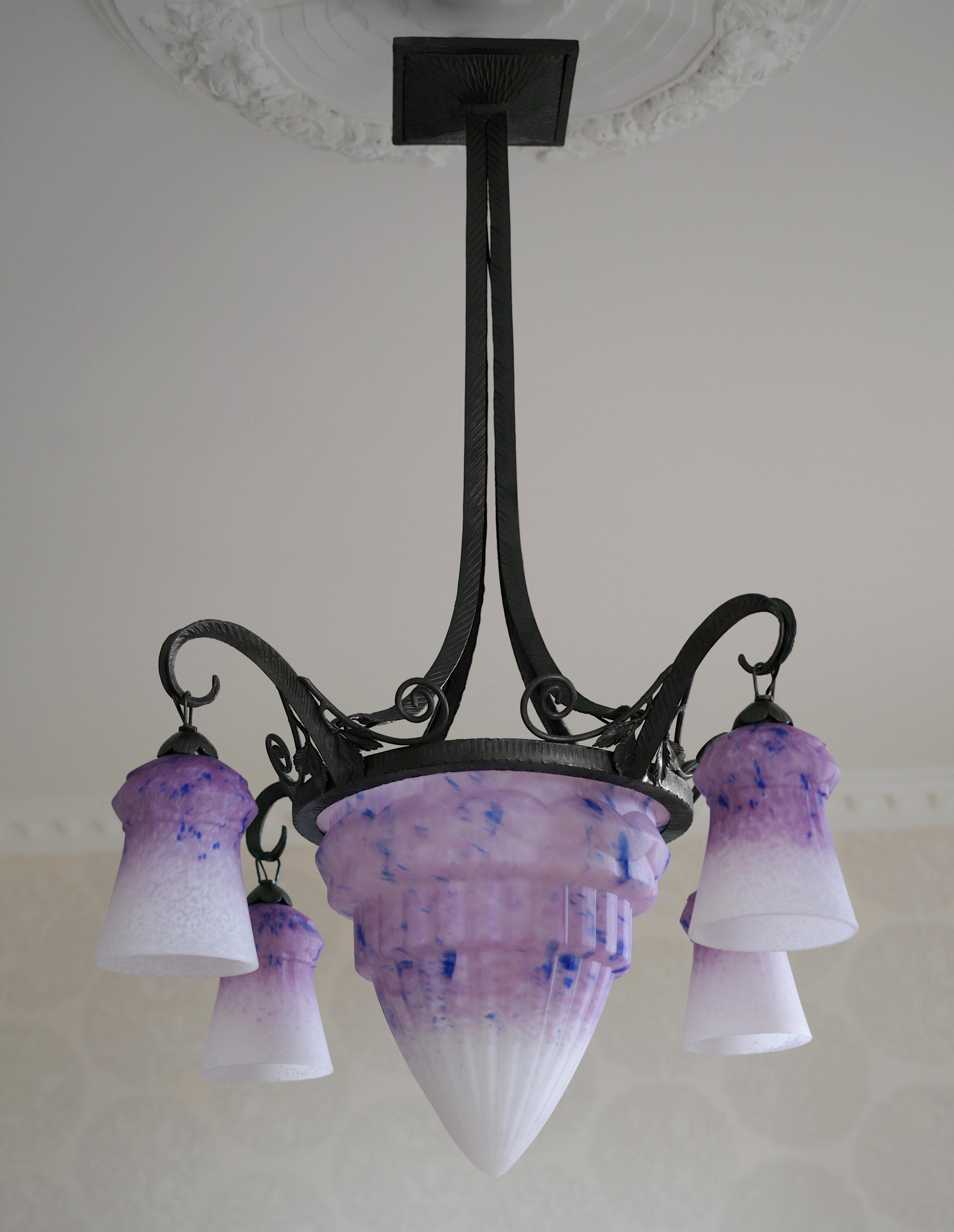 Francese Lampadario Charles Schneider, 1920 in vendita