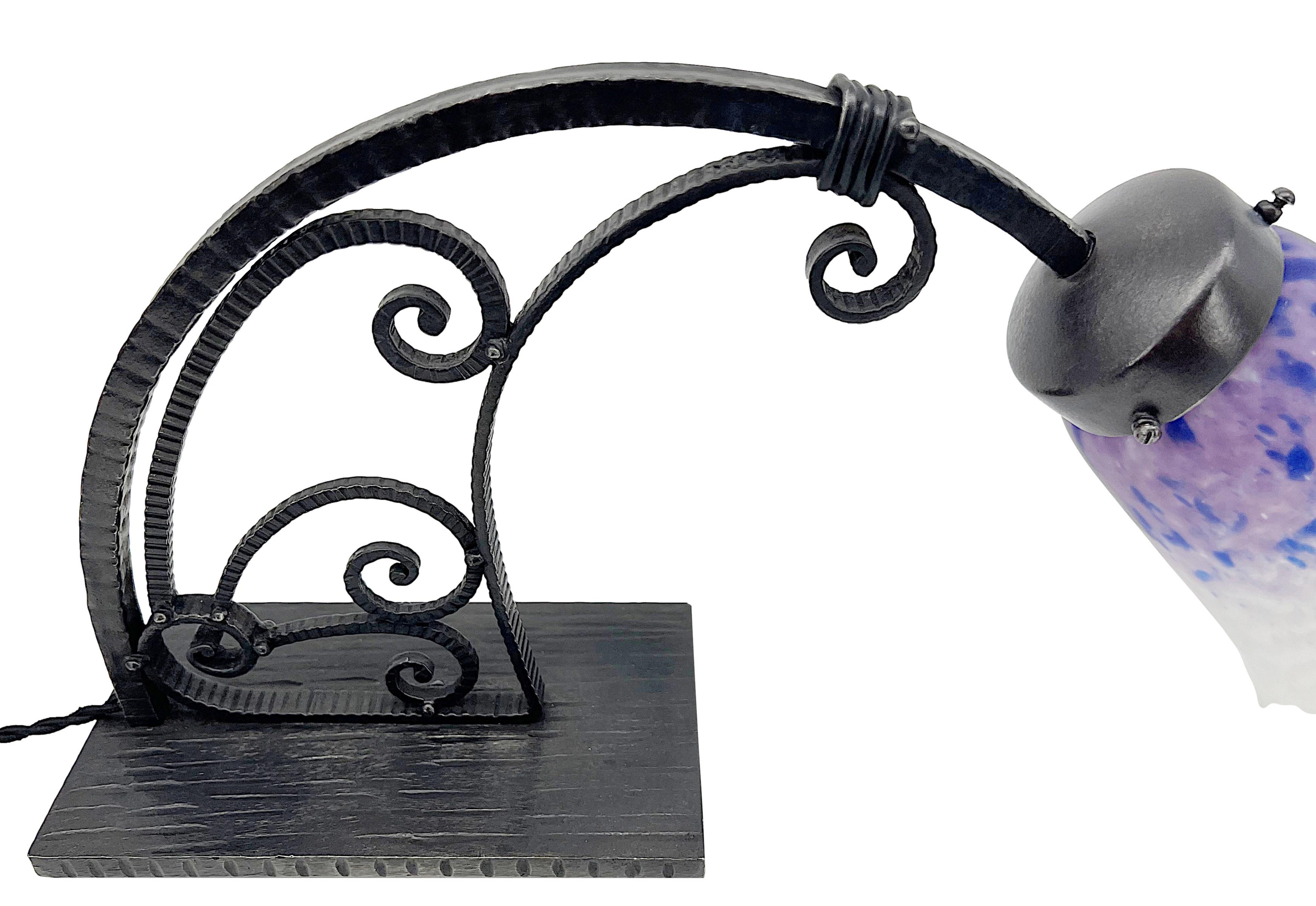 Charles Schneider & François Carion, Lámpara Art Déco francesa, años 1910 Francés en venta