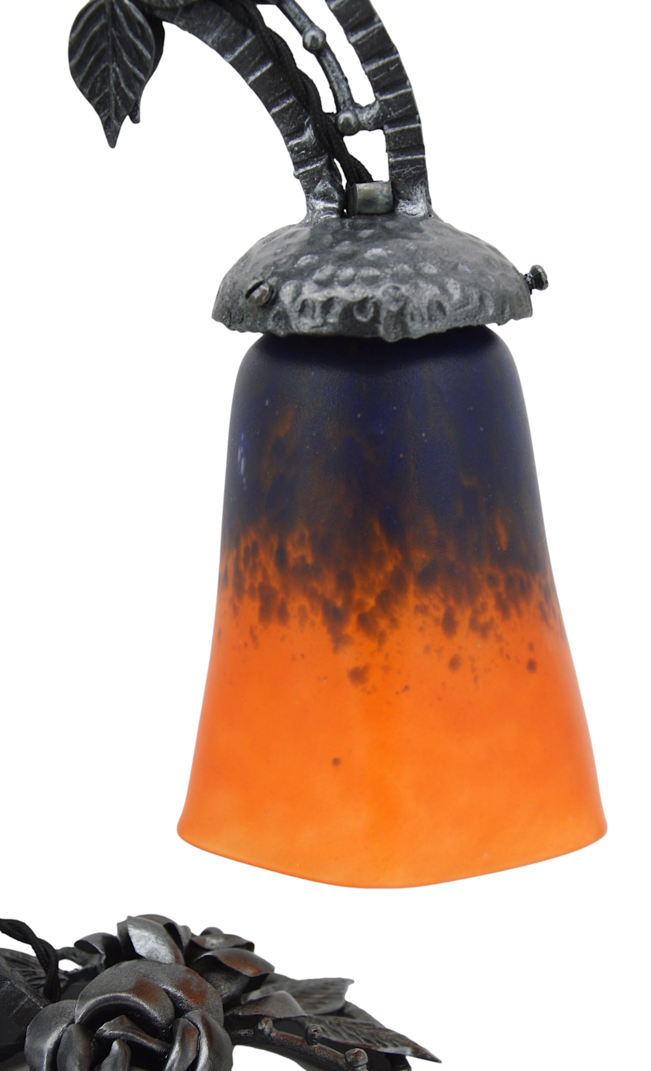 Charles Schneider, French Art Deco Lamp, 1910s (Glas) im Angebot