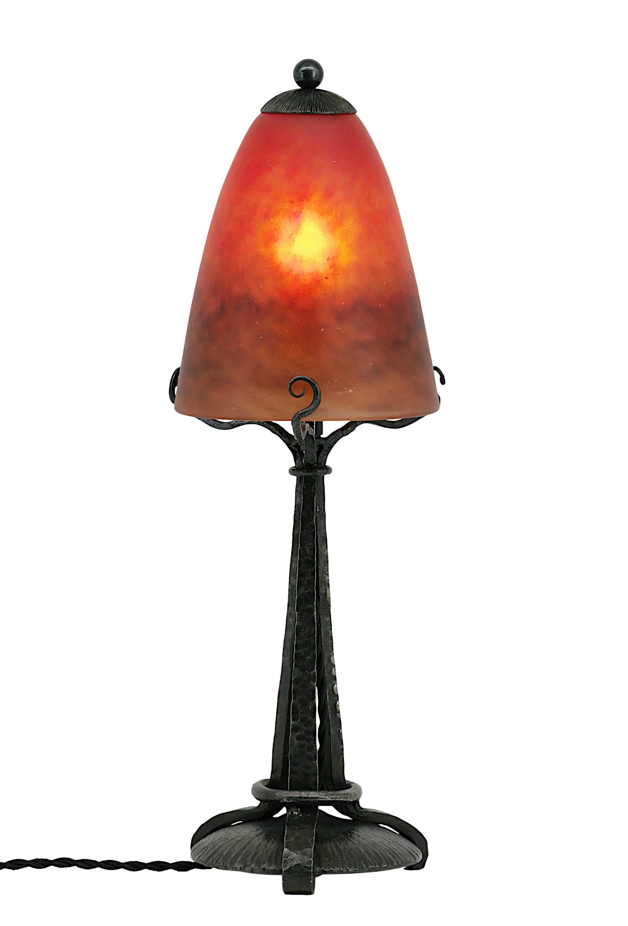 Charles Schneider French Art Deco Lamp, 1924-1928 In Excellent Condition For Sale In Saint-Amans-des-Cots, FR
