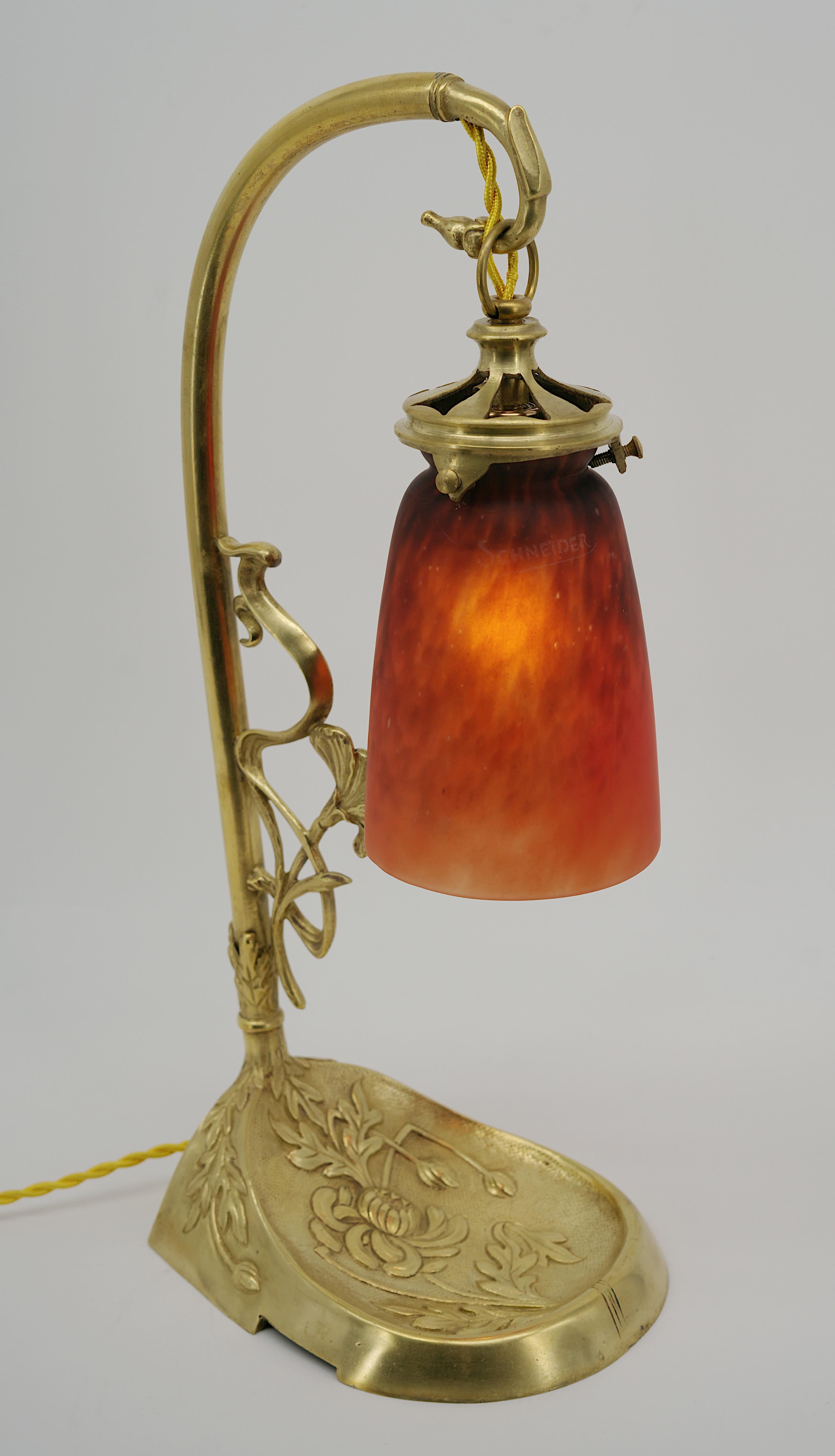Early 20th Century Charles Schneider French Art Deco Lamp, 1924-1928