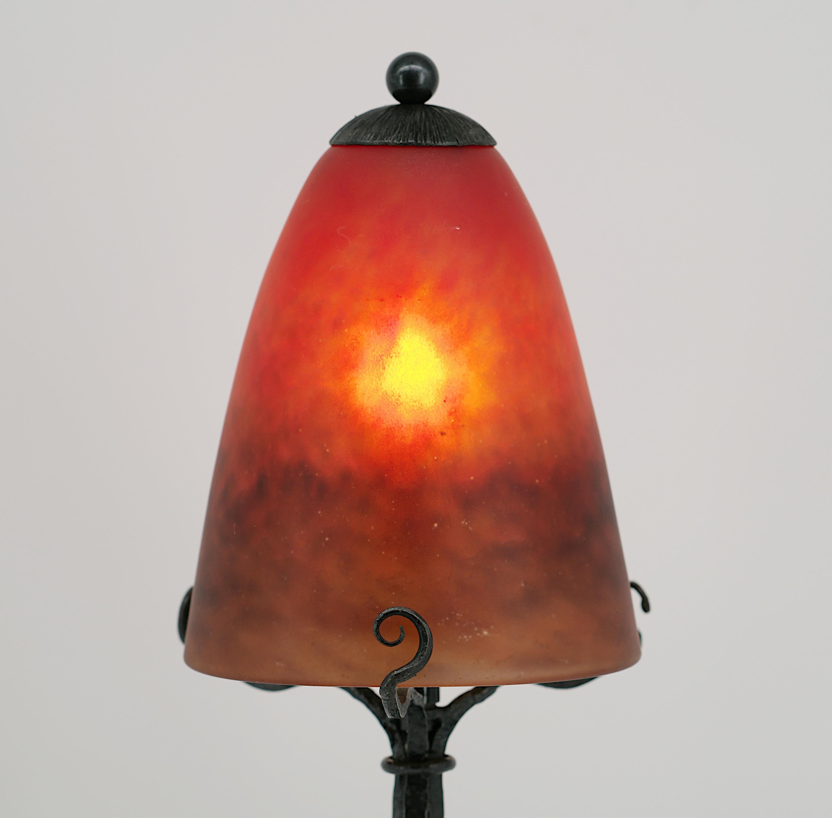 Charles Schneider French Art Deco Lamp, 1924-1928 For Sale 2