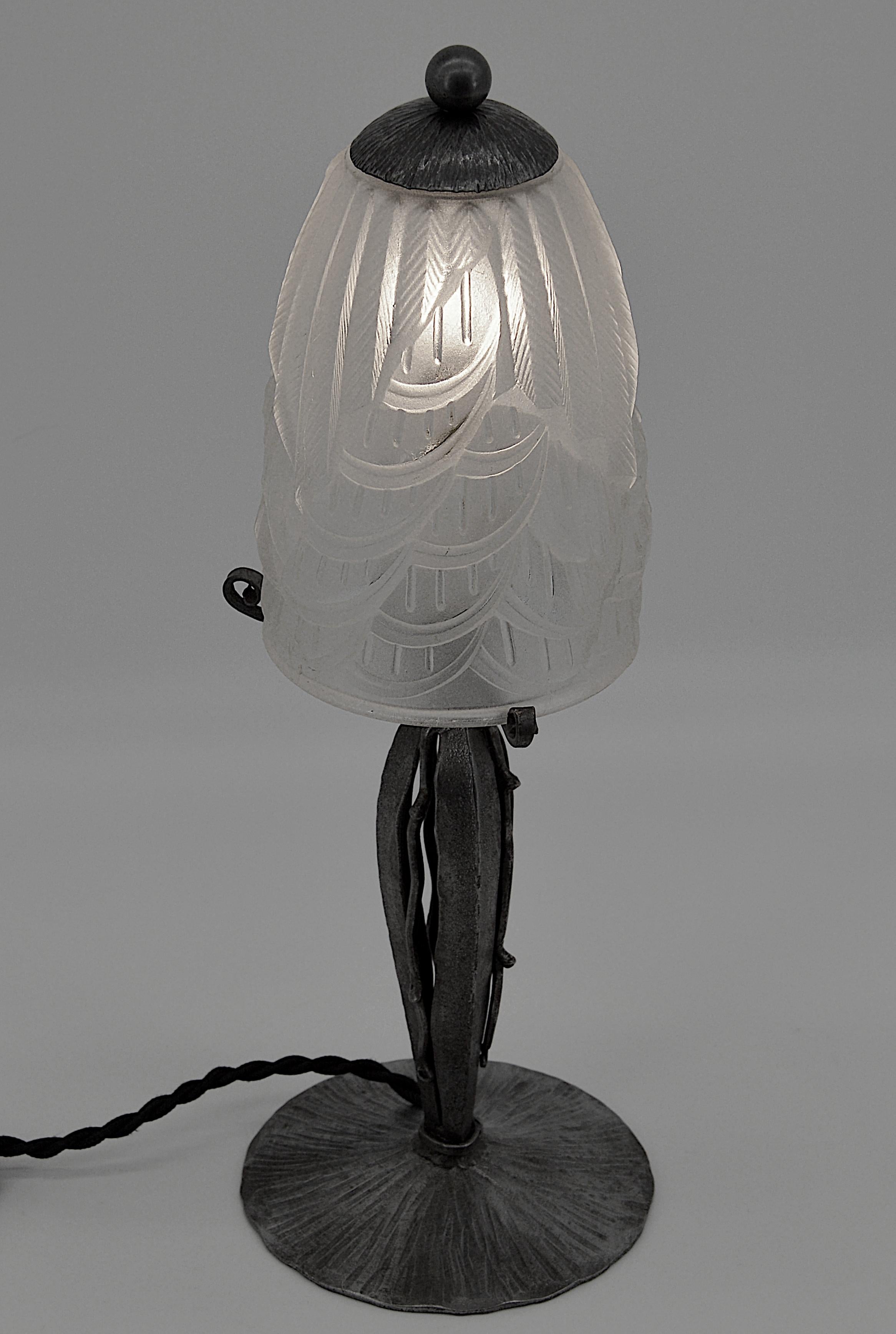 Early 20th Century Charles Schneider French Art Deco Table Lamp, 1920 For Sale