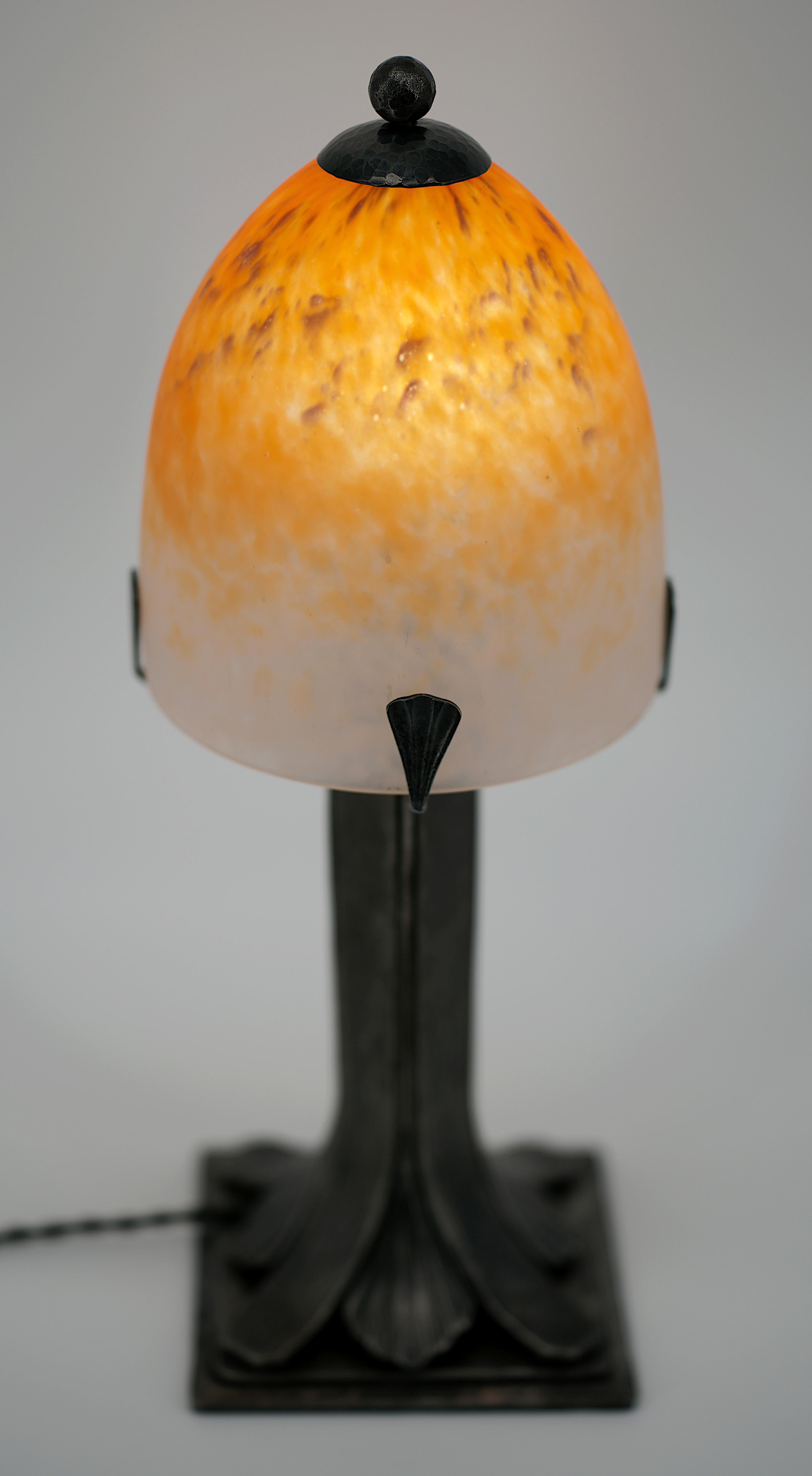 Early 20th Century Charles Schneider French Art Deco Table Lamp, 1924-1928 For Sale