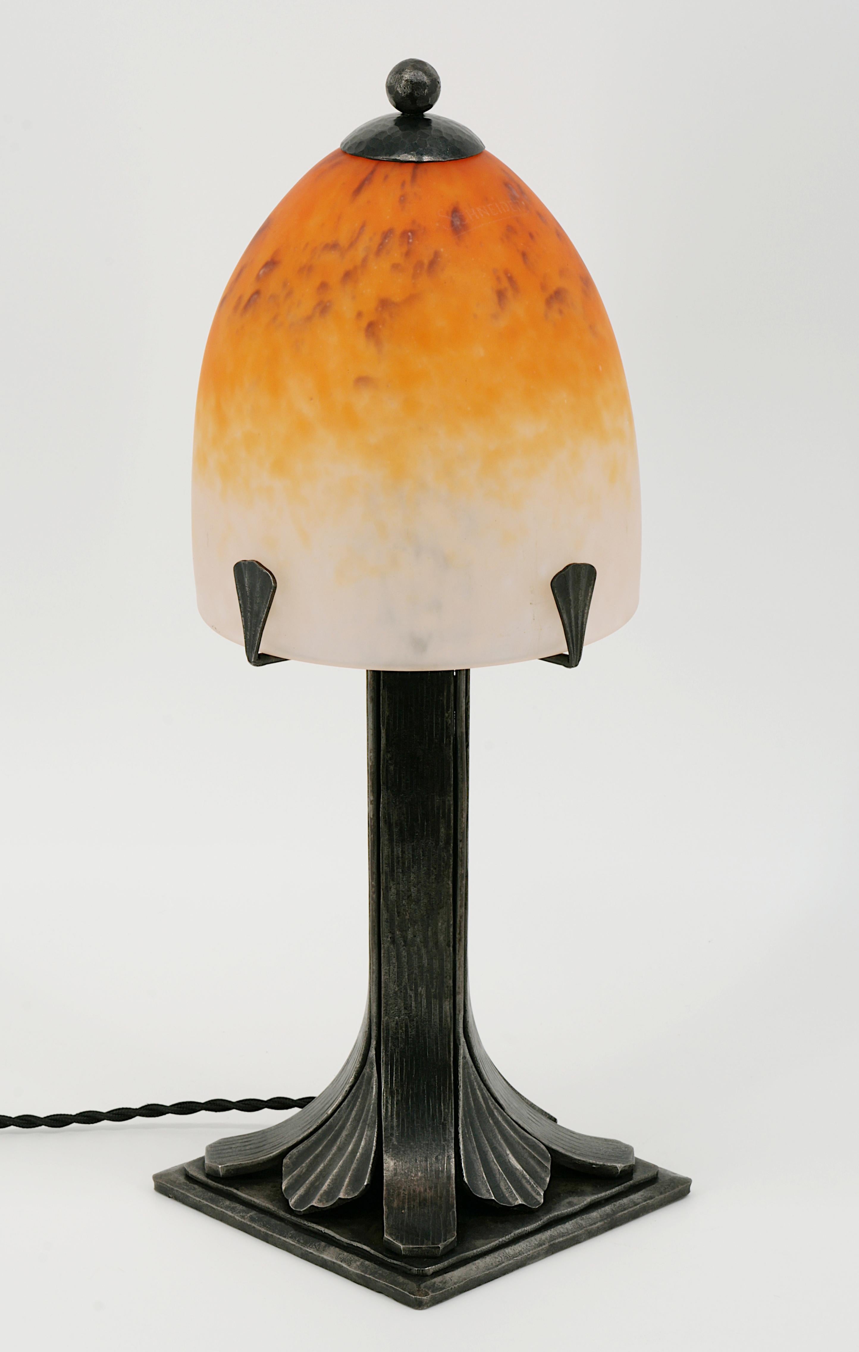 Lámpara de mesa francesa Art Déco Charles Schneider, 1918-1920 Francés en venta