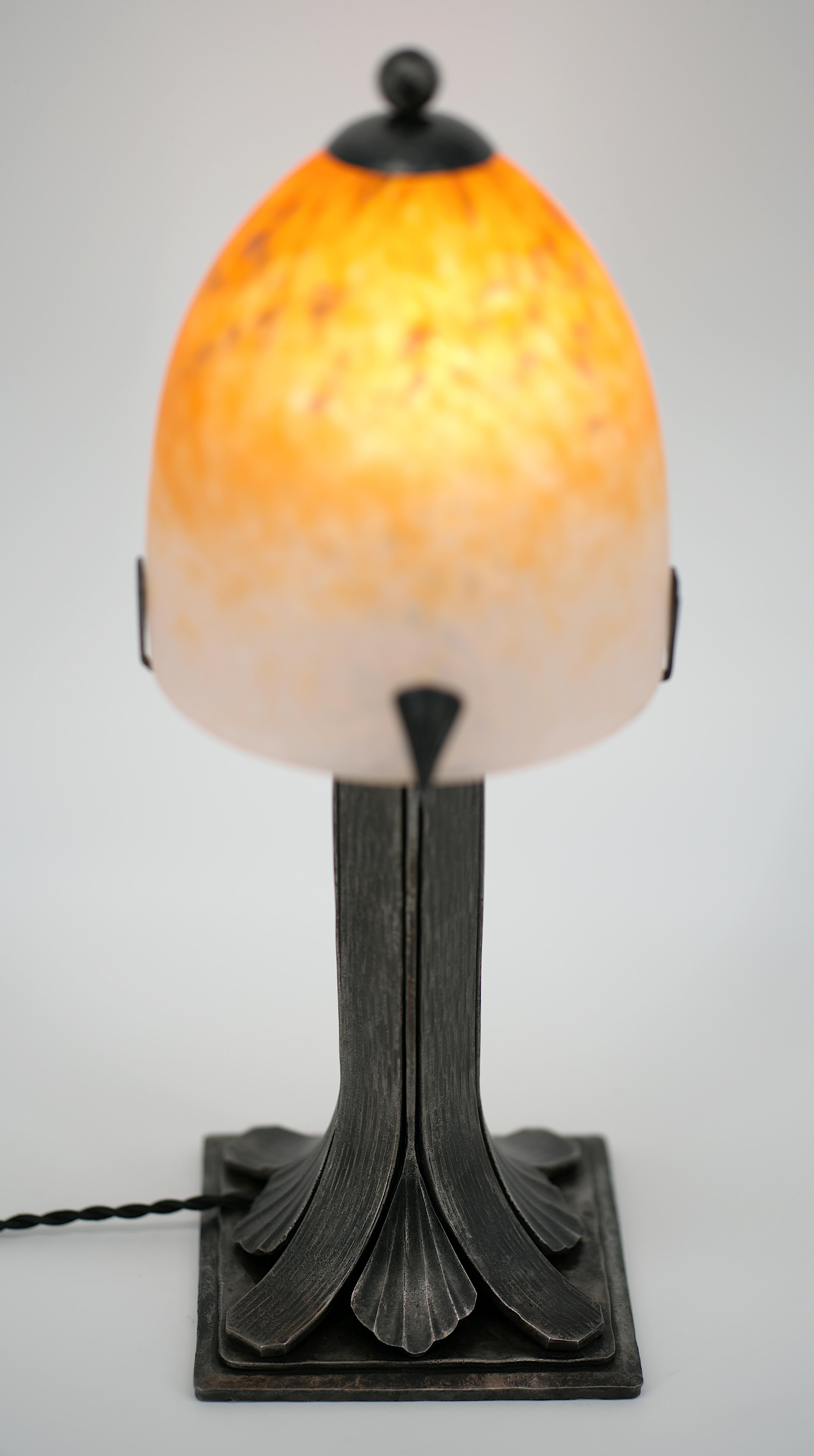 Lámpara de mesa francesa Art Déco Charles Schneider, 1918-1920 en Excelente estado para la venta en Saint-Amans-des-Cots, FR