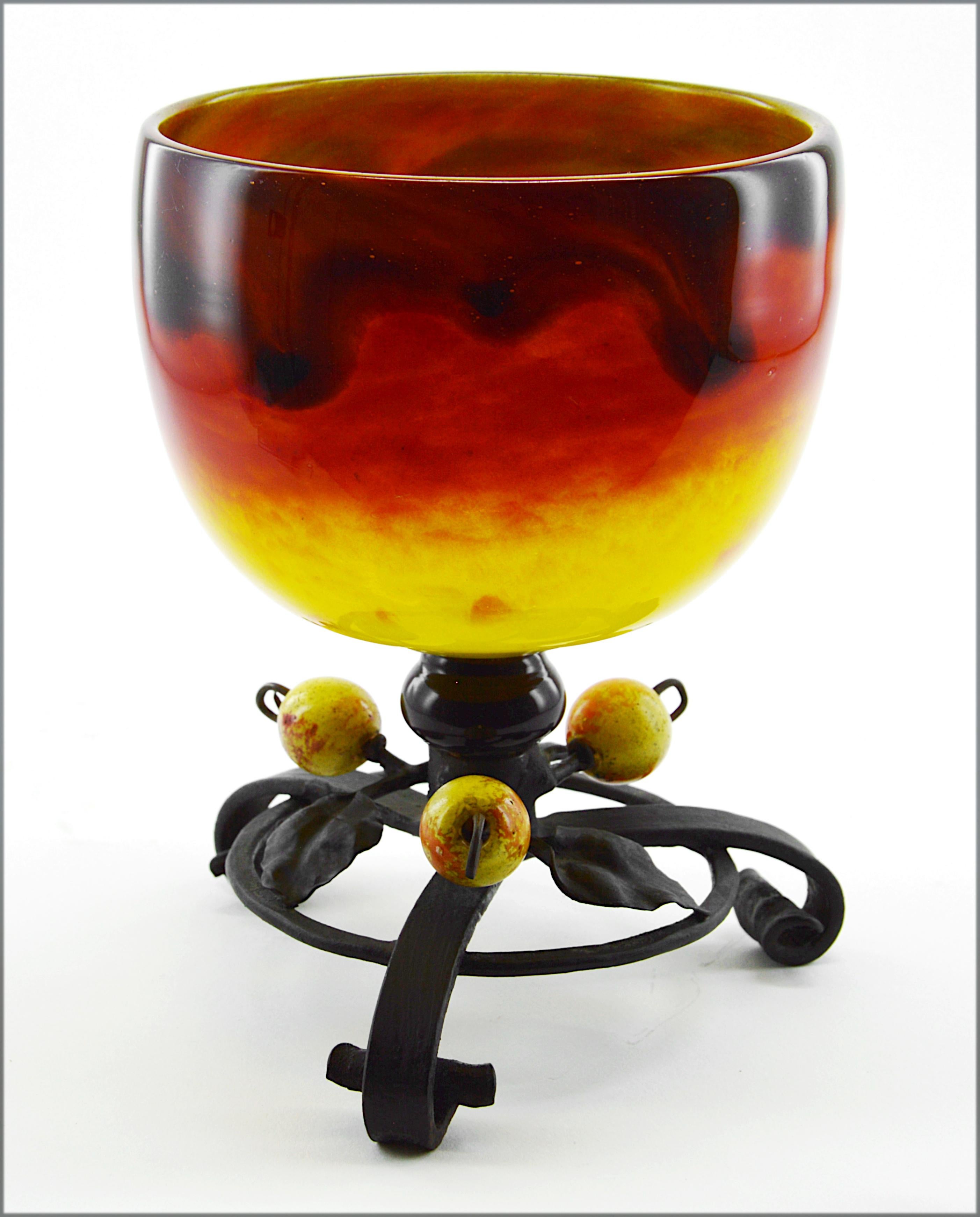 Inizio XX secolo Charles Schneider Vaso Art Deco francese 1914-1918 in vendita