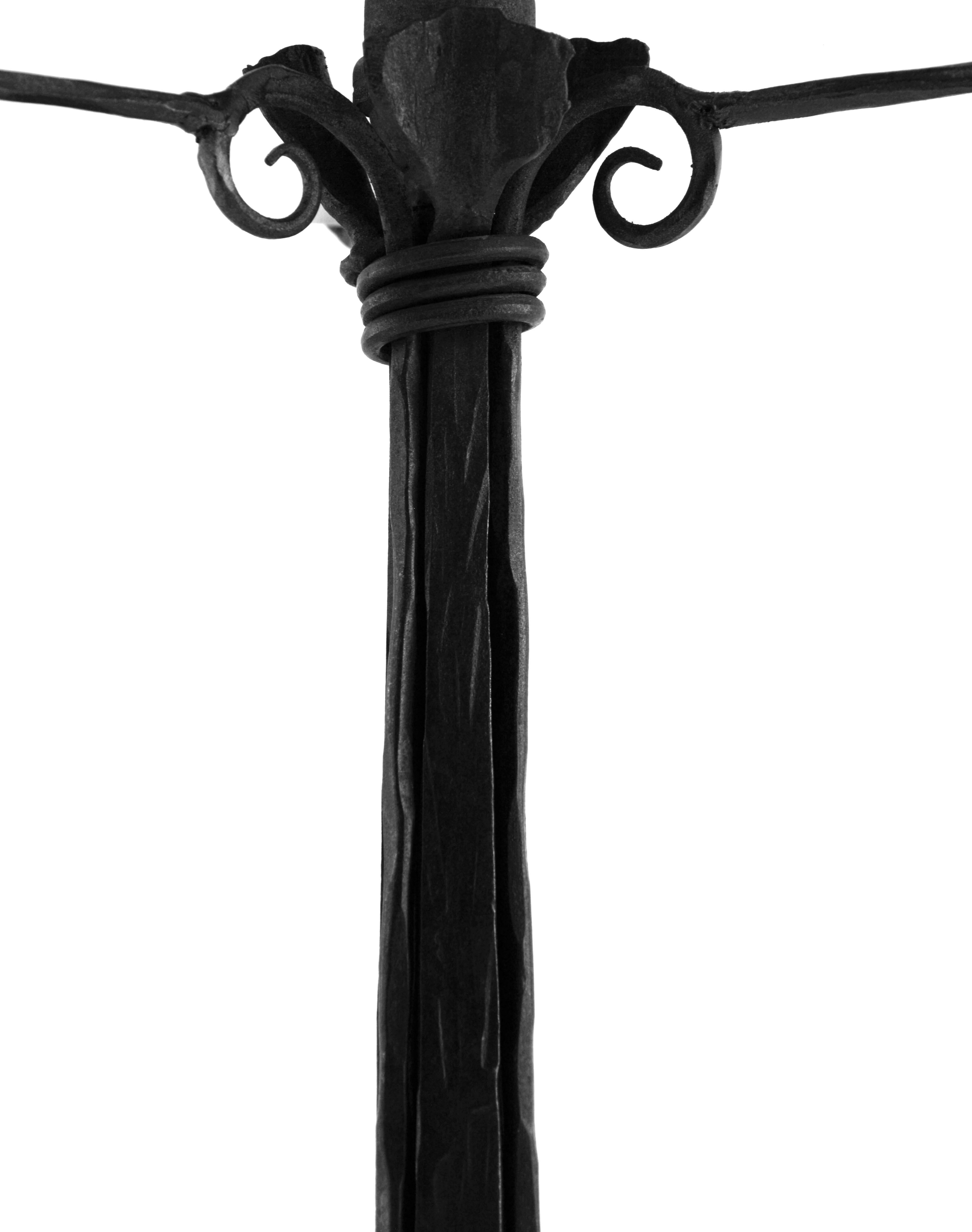 Große französische Art-Déco-Tischlampe von Charles Schneider, 1920 (Französisch) im Angebot