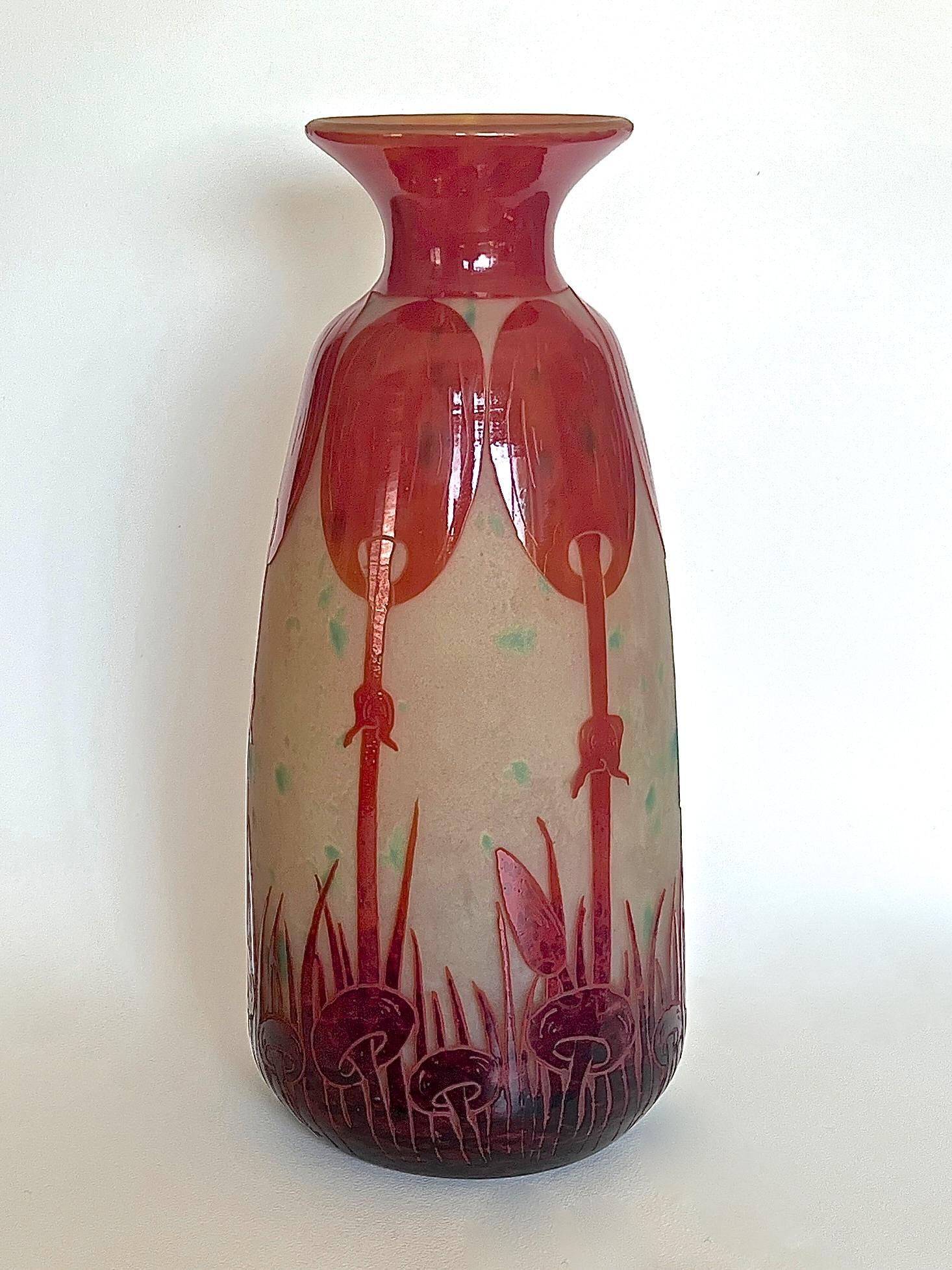 Art Deco Charles Schneider / Le Verre Français - 'Coprins' Art Déco Cameo Glass Vase For Sale