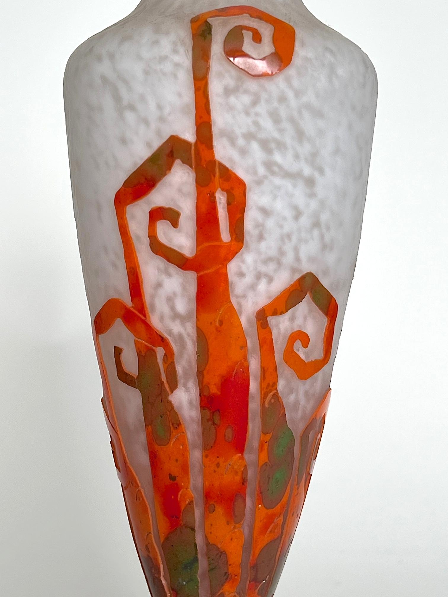 Charles Schneider / Le Verre Français - 'Fougères'  Art Déco Cameo Glass Vase In Excellent Condition For Sale In South Gippsland, Victoria