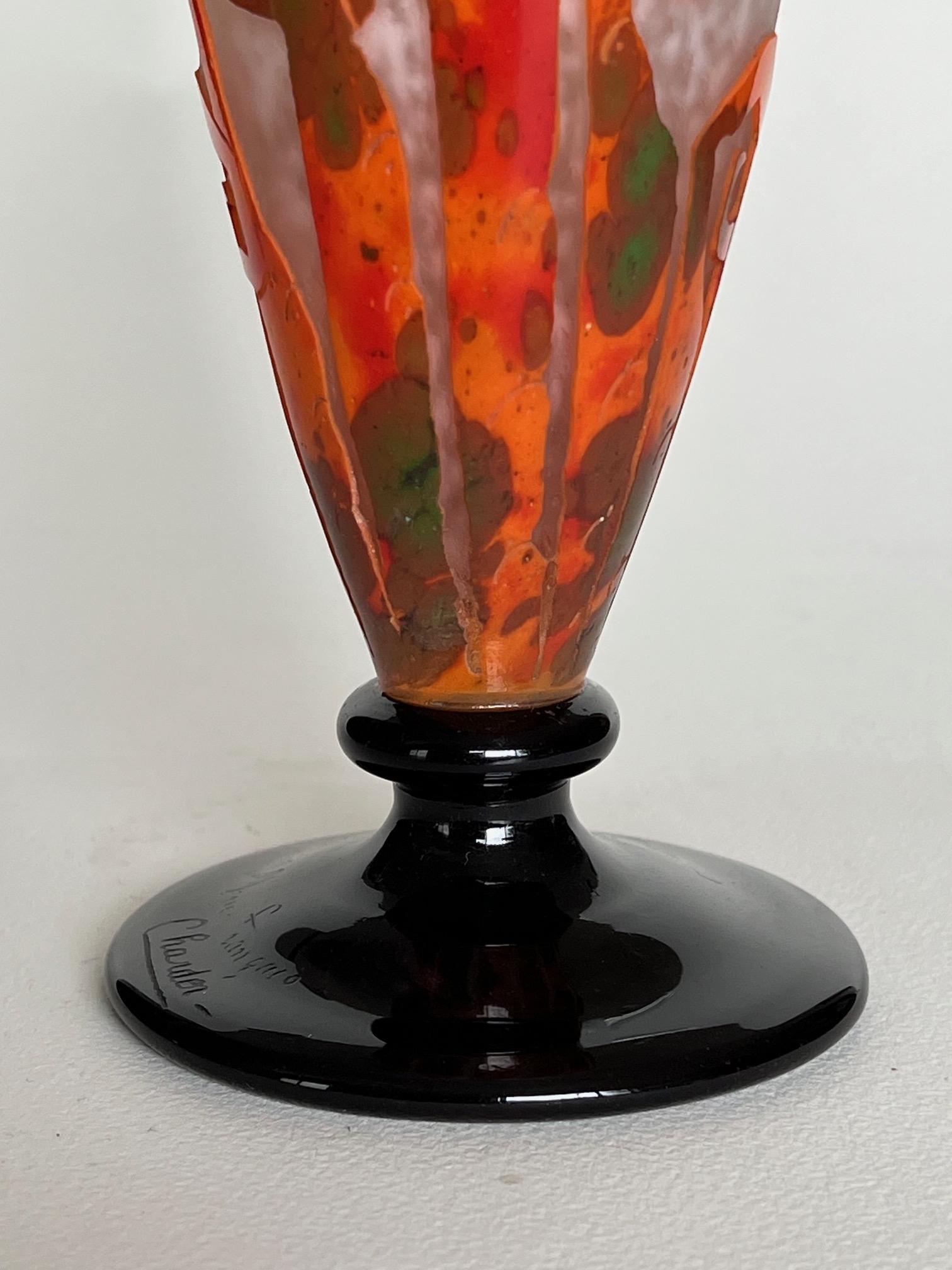 Early 20th Century Charles Schneider / Le Verre Français - 'Fougères'  Art Déco Cameo Glass Vase For Sale