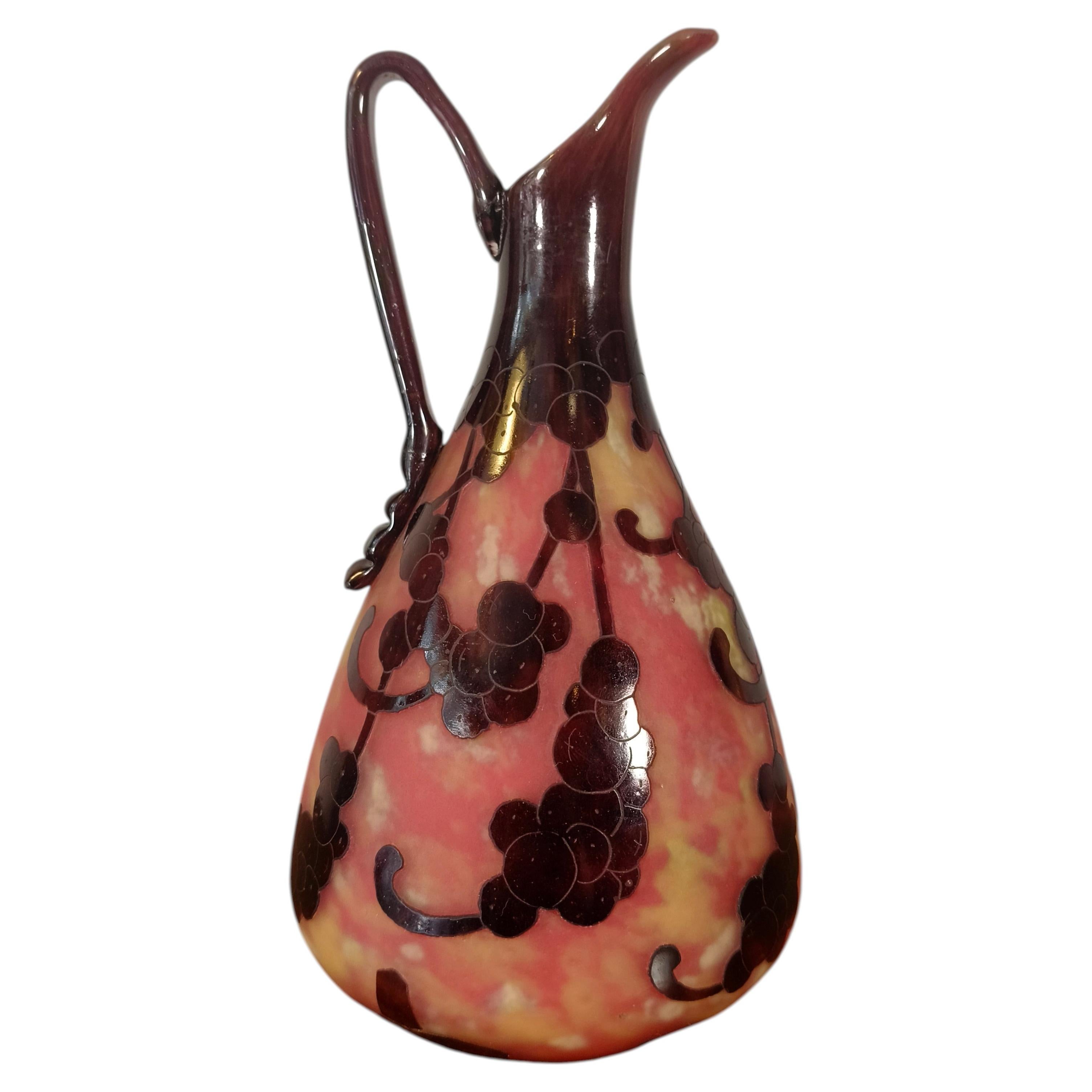 Charles Schneider, Le Verre Français, Pâte Verre, brocca "Perlières"