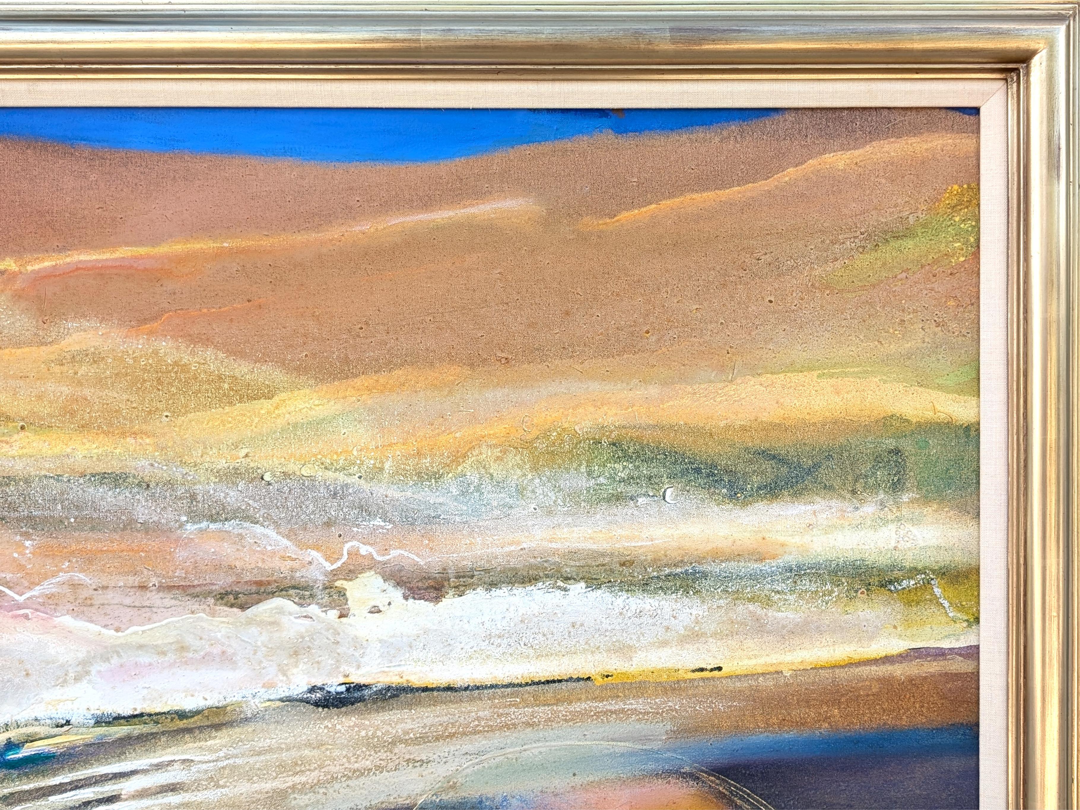 Moderne blaue und orange abstrakte Berglandschaft inspirierte Malerei (Beige), Abstract Painting, von Charles Schorre