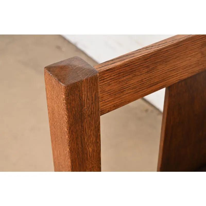 Charles Stickley Sofá antiguo Mission Arts & Crafts Settle de roble, circa 1900 en venta 1