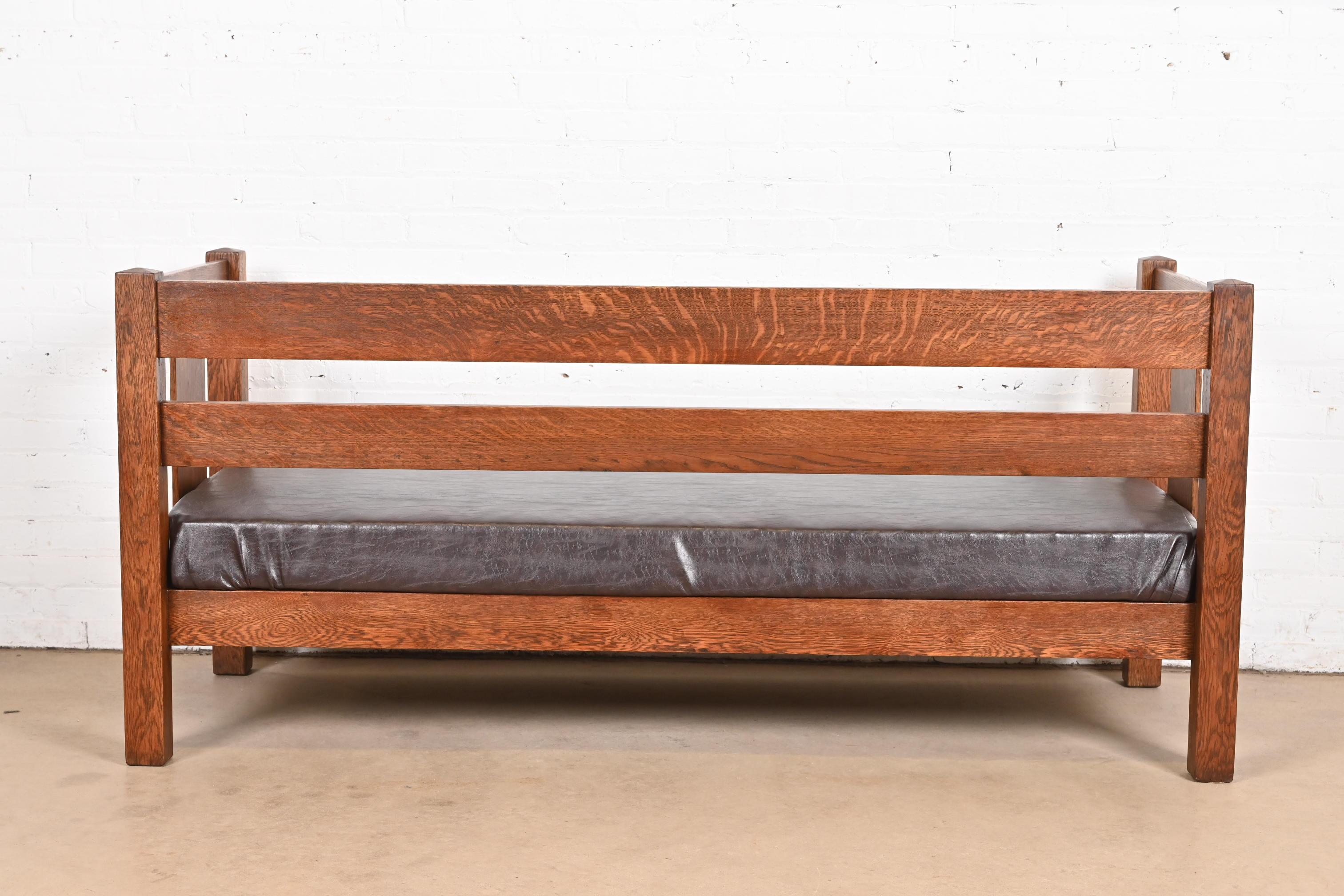 Charles Stickley Antique Mission Oak Arts & Crafts Settle Sofa oder Bank im Angebot 5