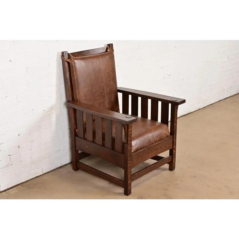 Charles Stickley Antike Eiche Arts & Crafts Lounge Chair, neu lackiert im Zustand „Gut“ im Angebot in South Bend, IN