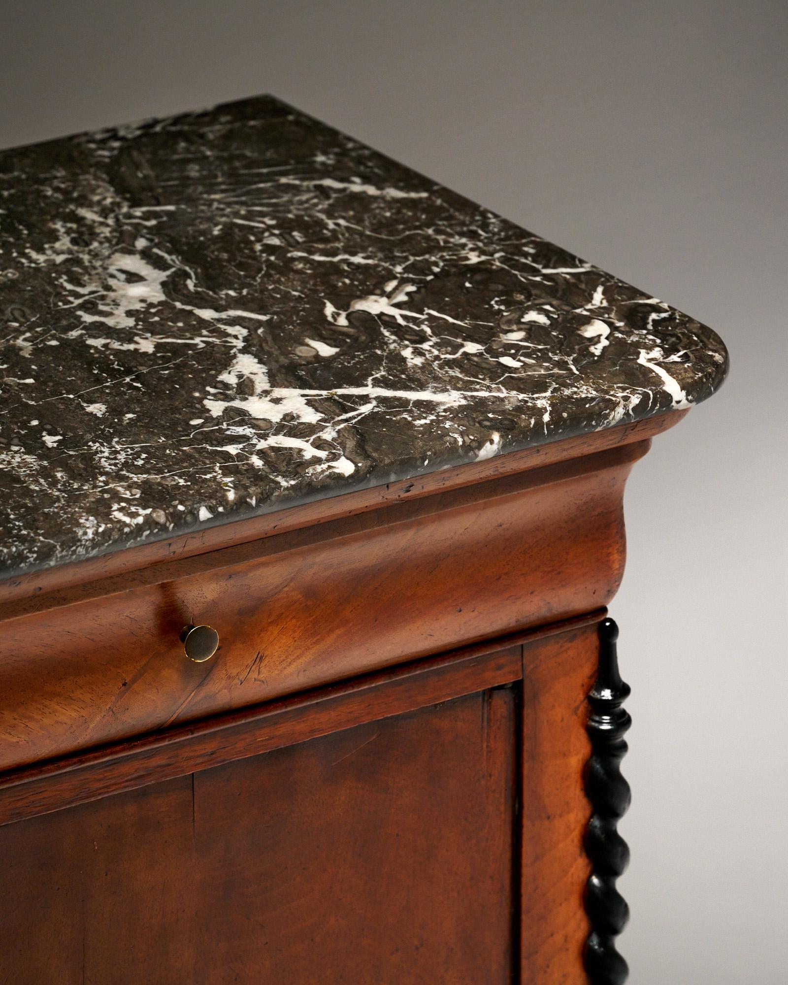 Français Table d'appoint française Charles the Tenth en vente
