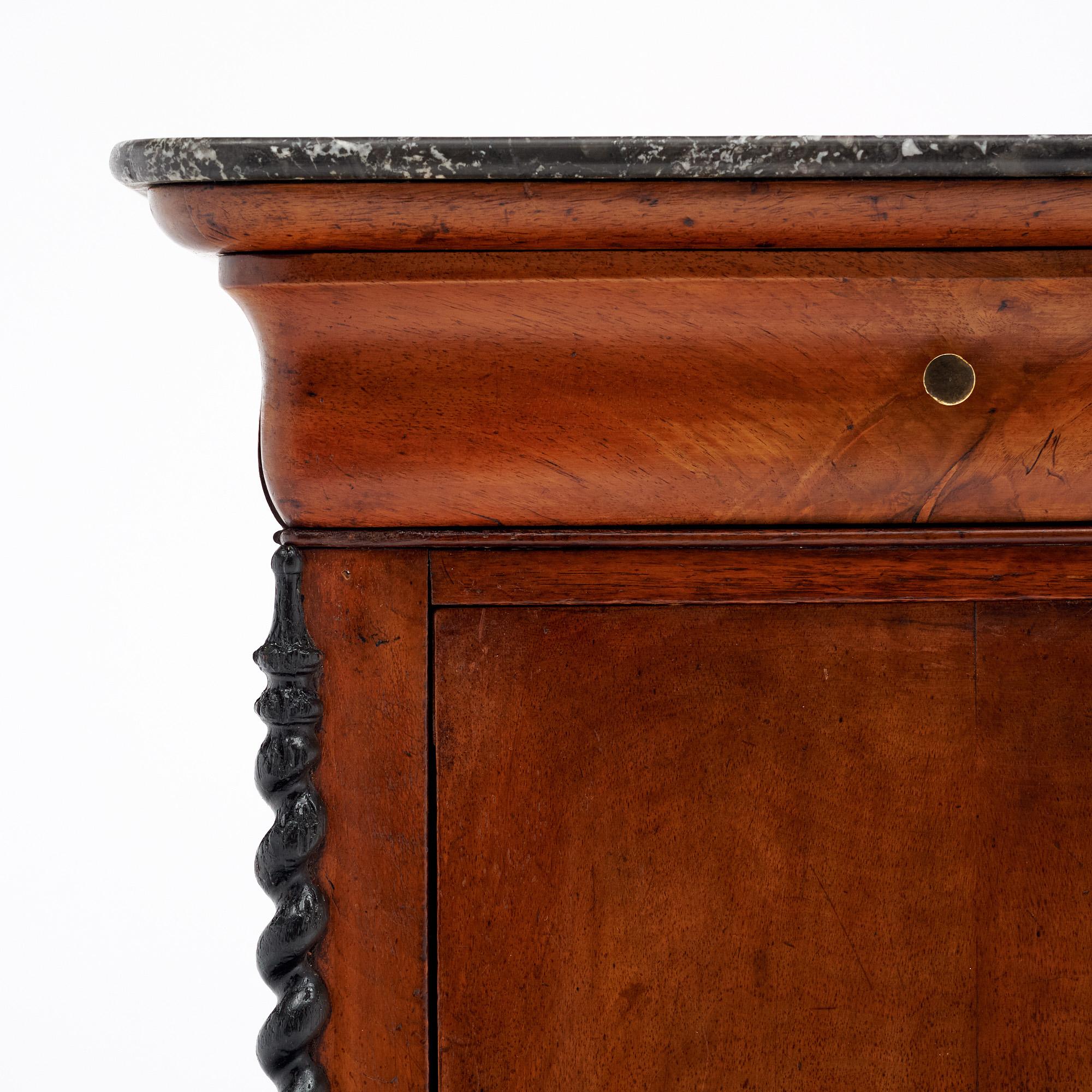 Table d'appoint française Charles the Tenth Bon état - En vente à Austin, TX