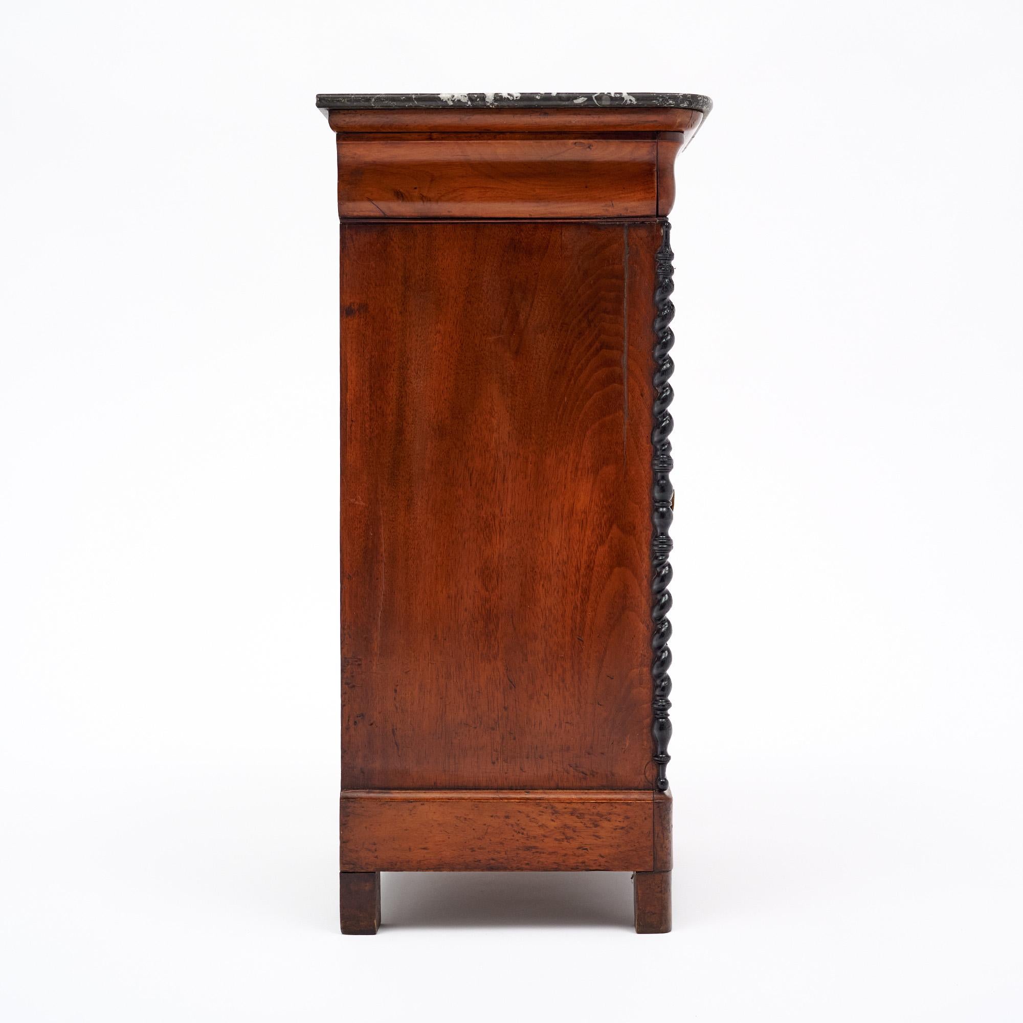 Marbre Table d'appoint française Charles the Tenth en vente
