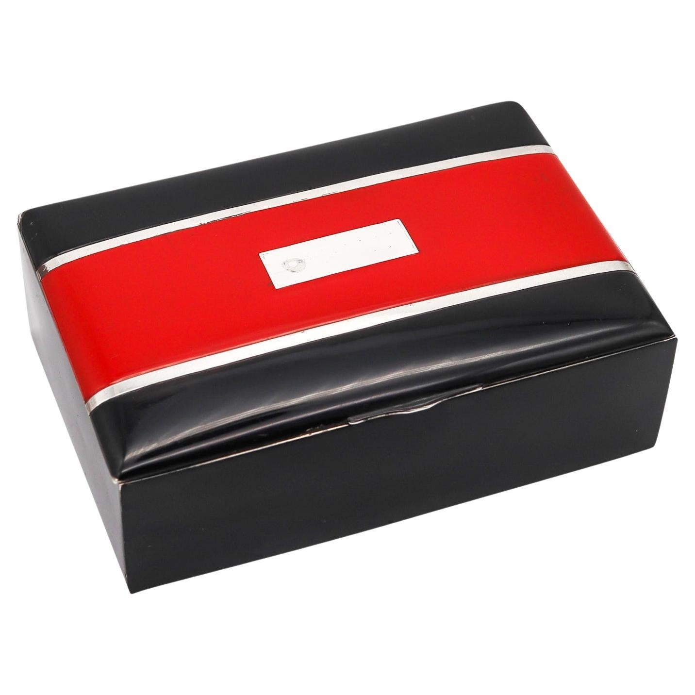 Charles Thomae 1925 Art Deco Box with Red and Black Lacquer in Sterling Silver