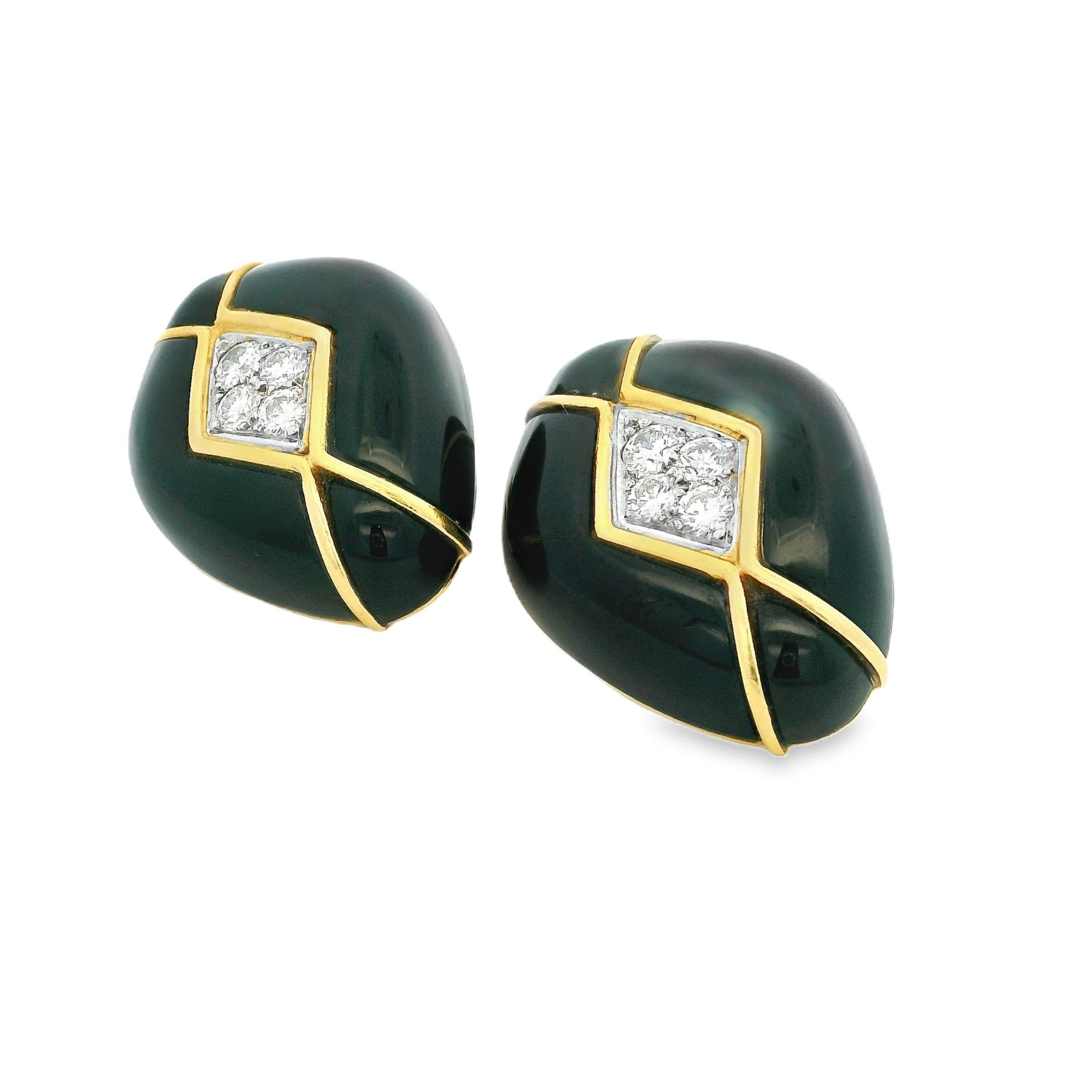 Charles Turi 1980s 18K Yellow Gold Onyx and Diamond Clip-On Earrings For Sale 1