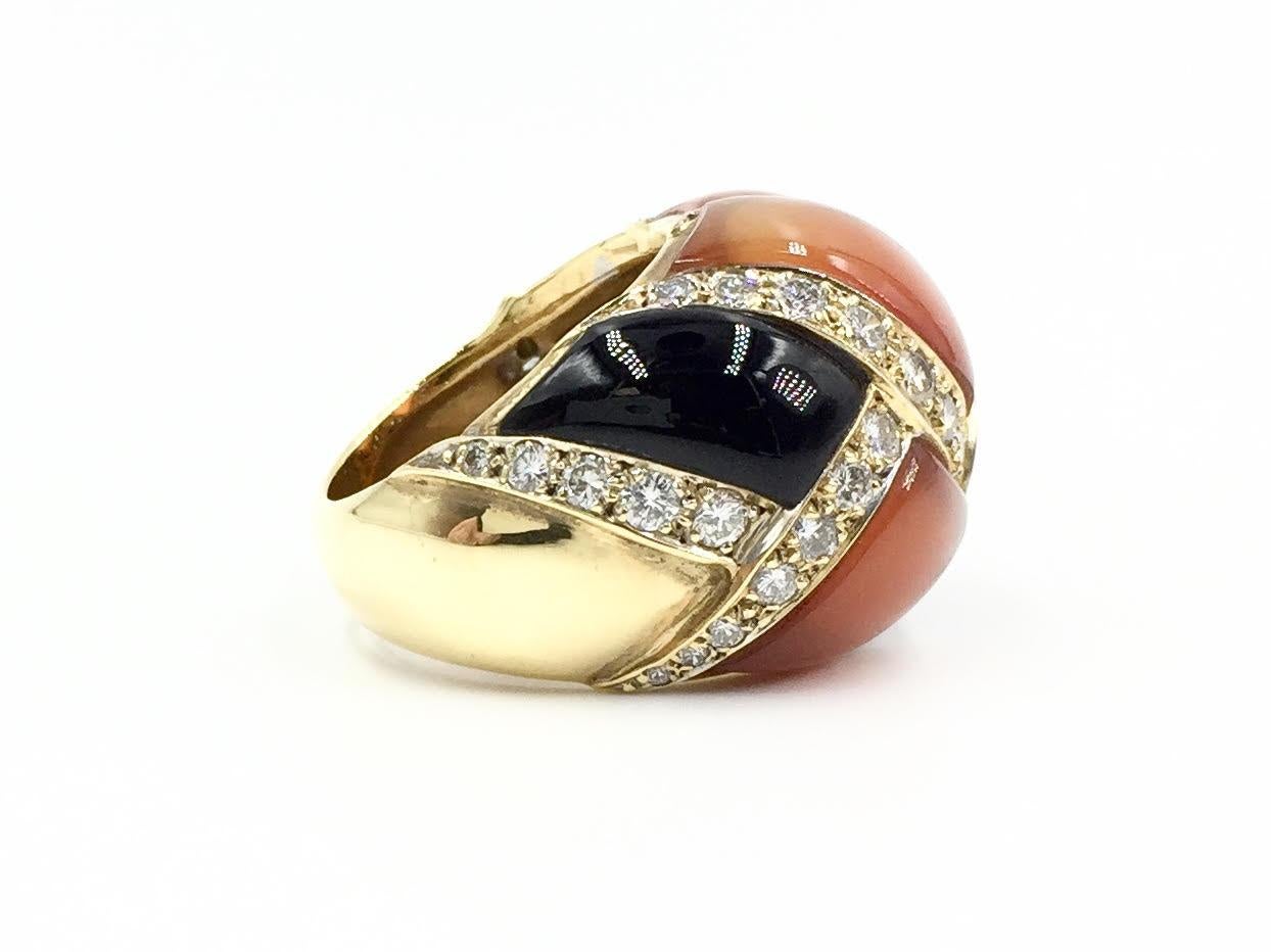 Charles Turi Carnelian, Onyx and Diamond 18 Karat Dome Ring In Excellent Condition In Pikesville, MD