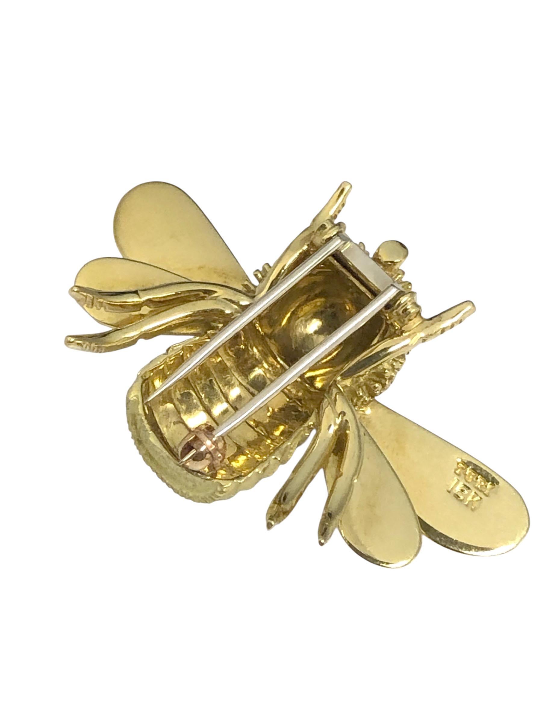 Women's or Men's Charles Turi large Yellow Gold Bumble Bee clip Brooch