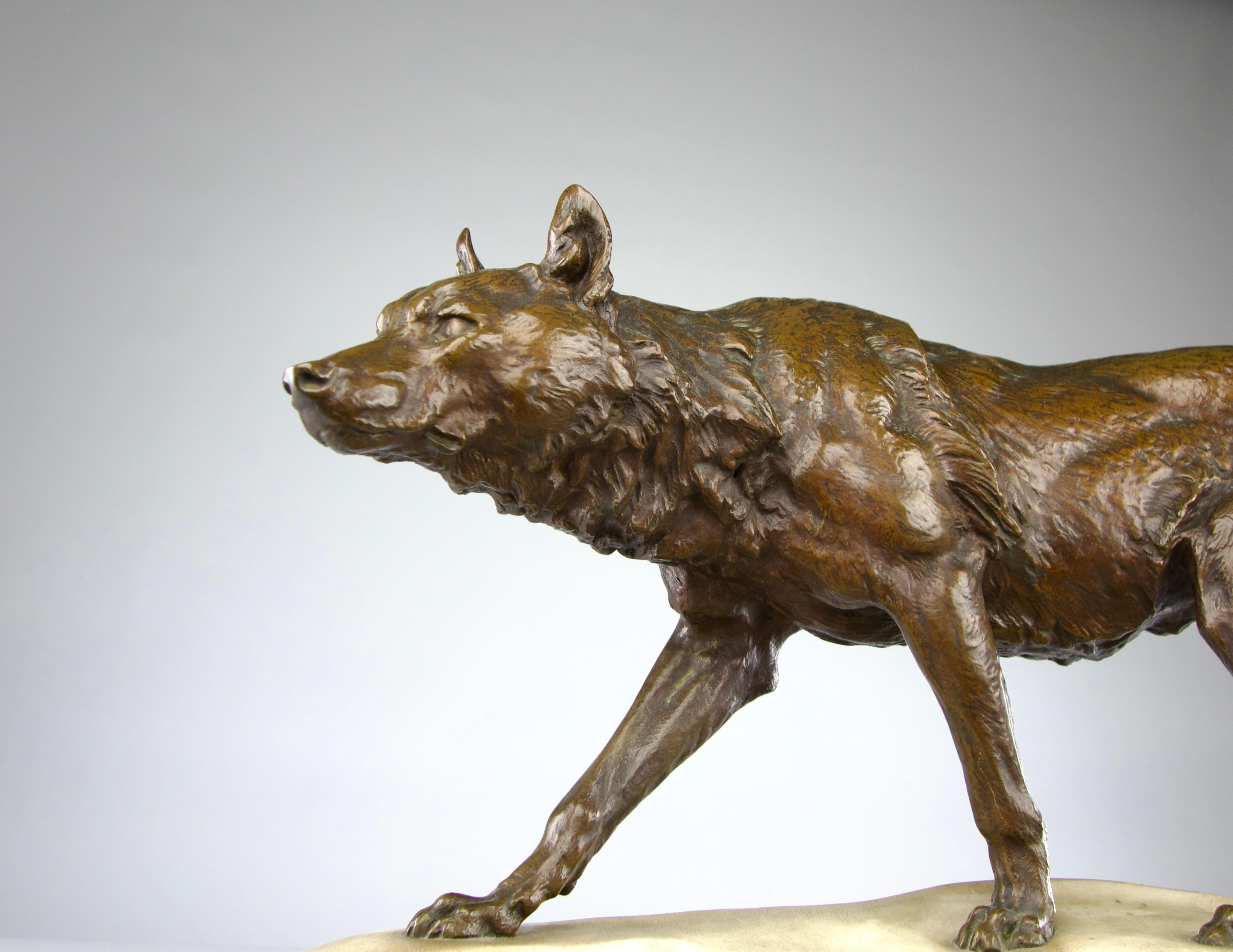 Charles Valton, The Tracking Wolf, Sculpture de la période romantique 19e siècle France en vente 3