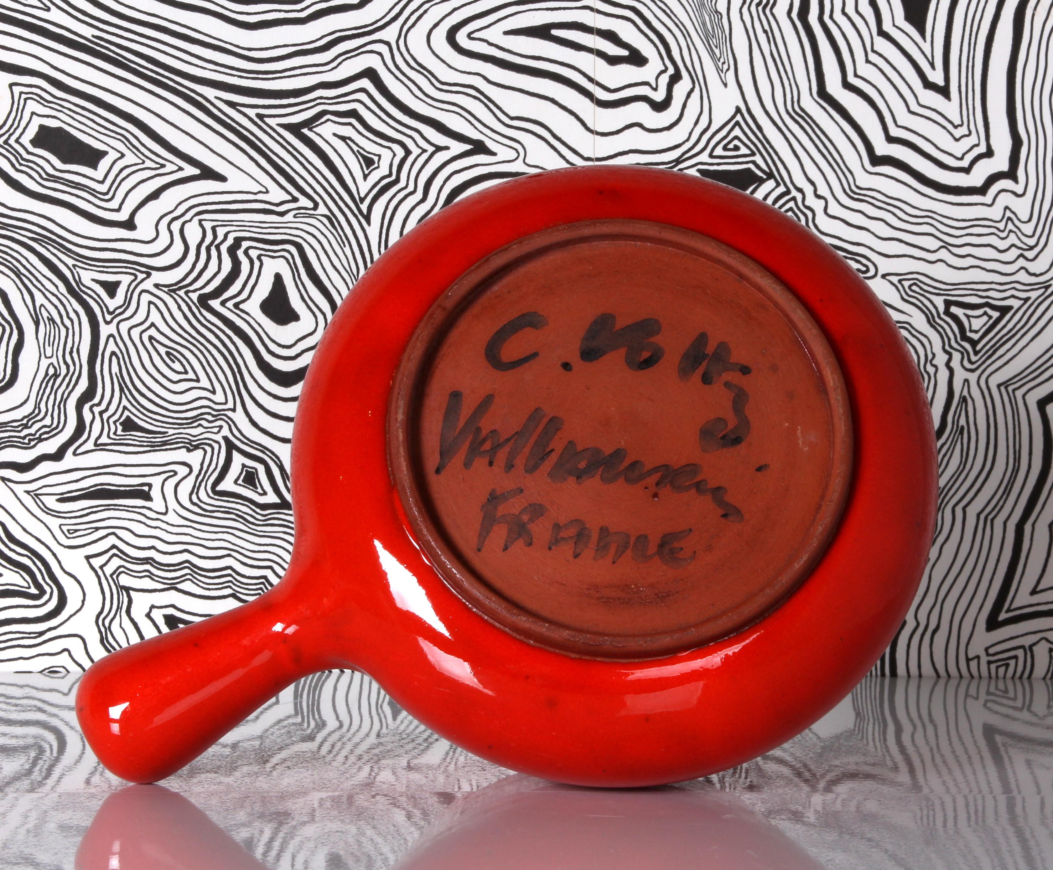 Francese Charles Voltz Vallauris Pottery SET: Brocca e casseruola con tipica smaltatura rossa a bassa cottura in vendita